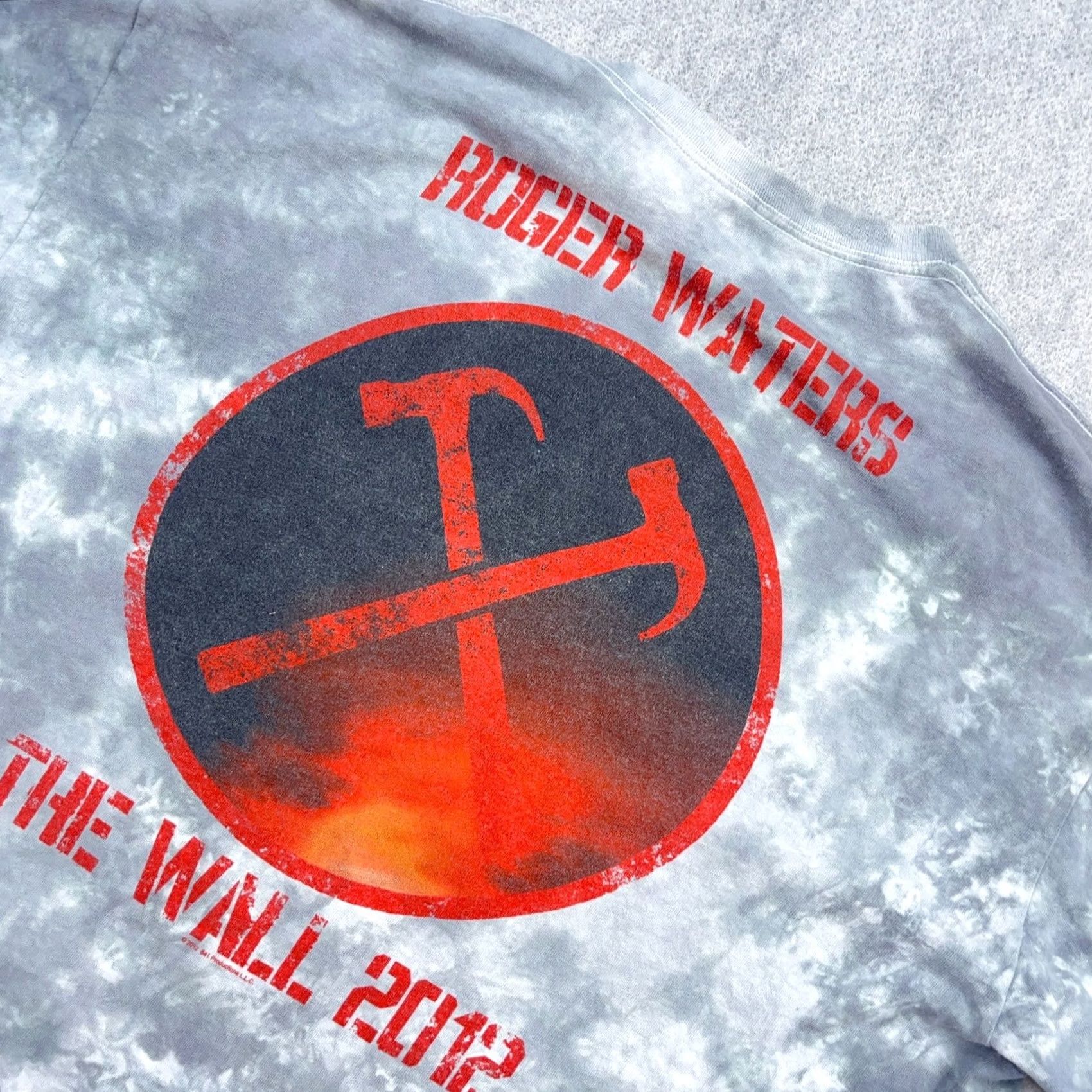 Delta VINTAGE Roger Waters Shirt Men XXL 2XL Gray The Wall Tour Band Tee Tie Dye Y2K Size US XXL / EU 58 / 5 - 5 Thumbnail