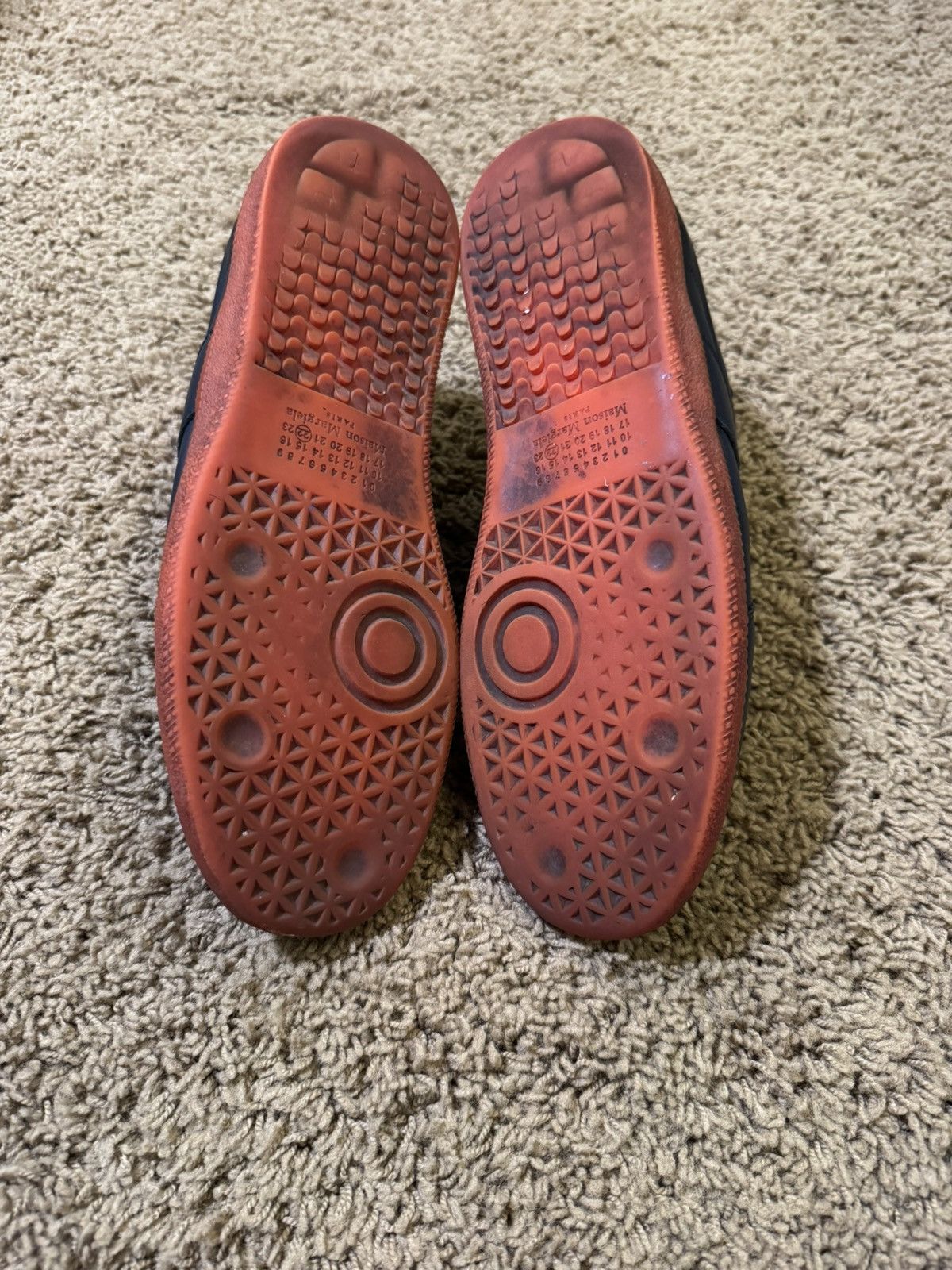 Maison Margiela Maison Margiela Replica GAT navy/red size 44EU Size US 11 / EU 44 - 11 Thumbnail