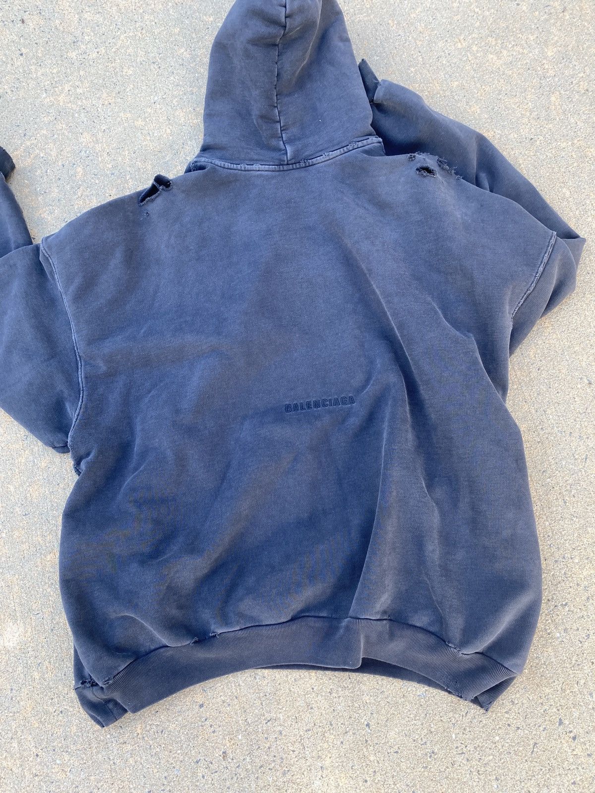 Balenciaga Balenciaga Statue Of Liberty Hoodie Size US M / EU 48-50 / 2 - 2 Thumbnail
