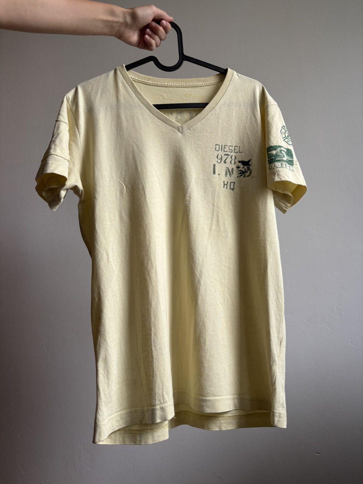 Diesel Rare Vintage T-Shirt Diesel Water Work 978 Luxury Punk Size US S / EU 44-46 / 1 - 4 Thumbnail