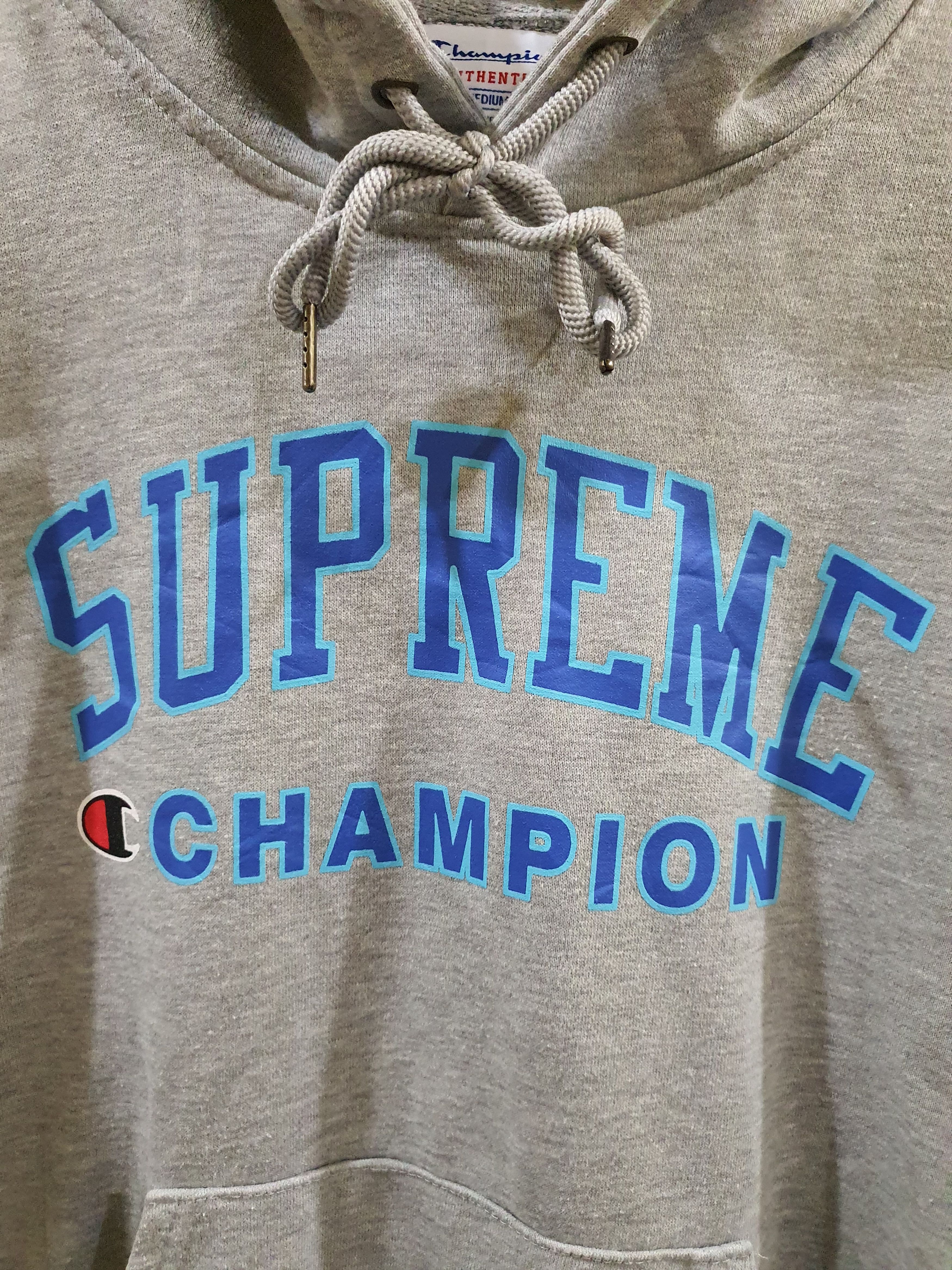 Champion Champion x Supreme hooded sweatshirt in ash grey Size US M / EU 48-50 / 2 - 4 Thumbnail
