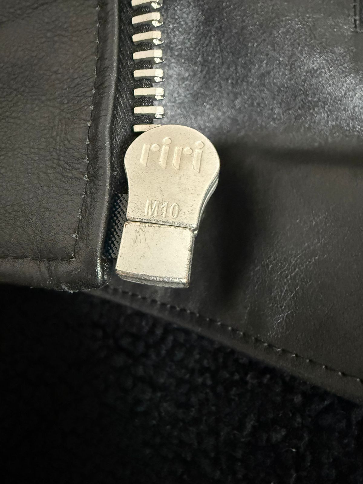 Celine FW22 POLICEMAN SHEARLING JACKET Size US M / EU 48-50 / 2 - 16 Thumbnail