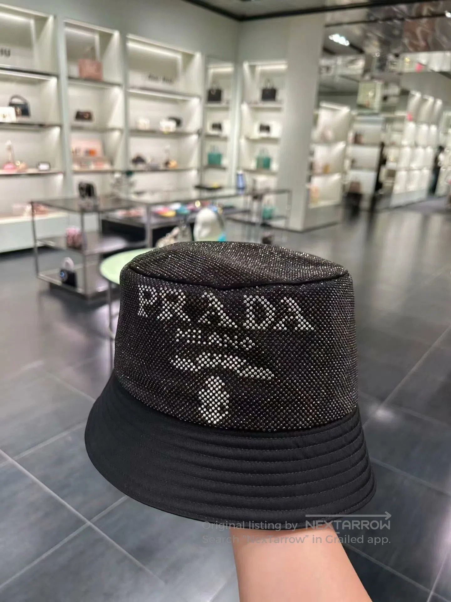 Prada Prada Unisex Bucket Hat. Size ONE SIZE - 1 Thumbnail