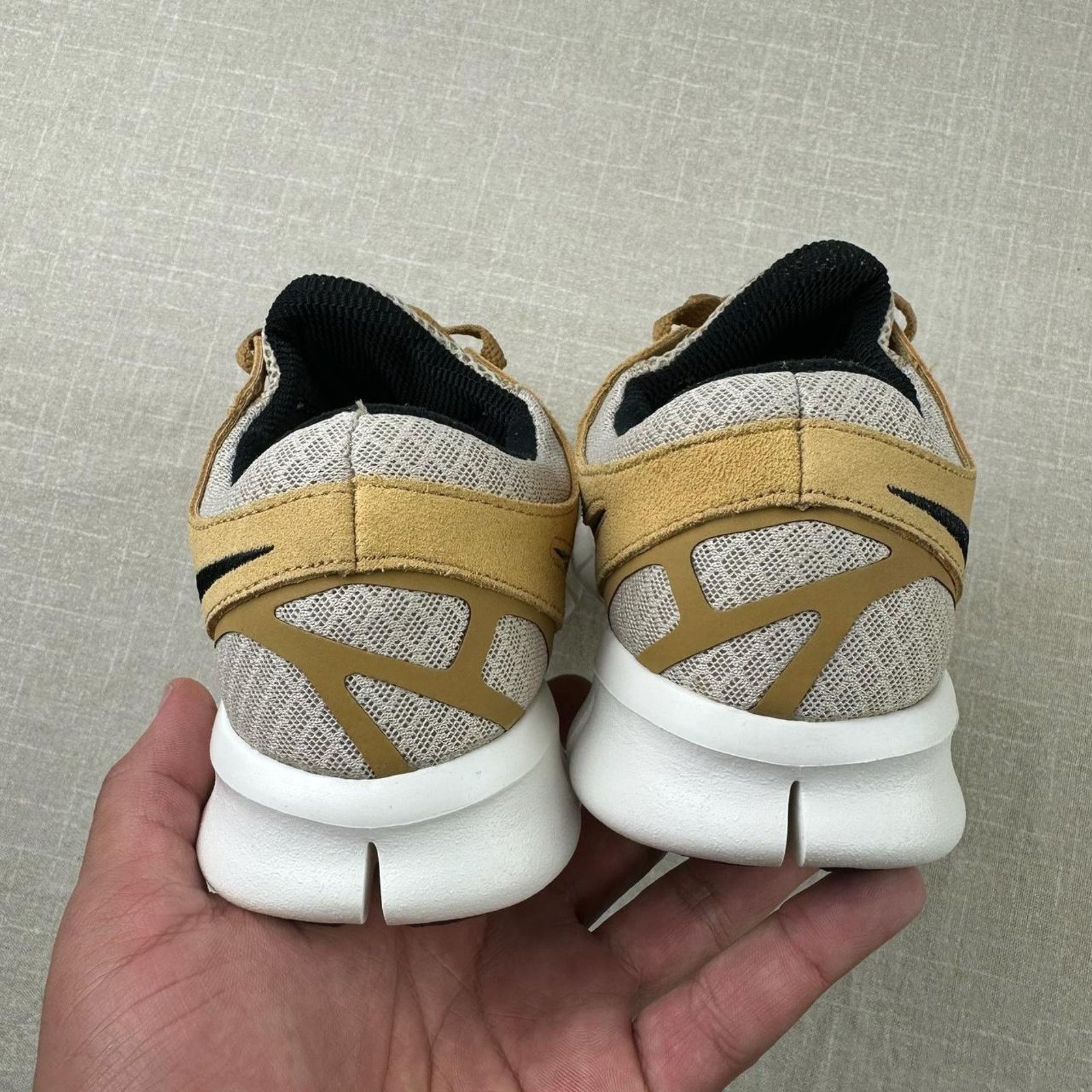 Nike 2021 Nike Free Run 2 “Beige" Women 8 Size US 8 / IT 38 - 5 Thumbnail