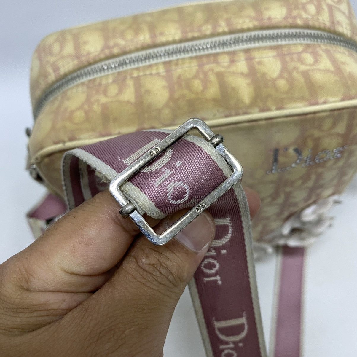 Dior ‼️LASTDROP‼️ CHRISTIAN DIOR TROTTER FLOWER SHOULDER BAG Size ONE SIZE - 10 Thumbnail