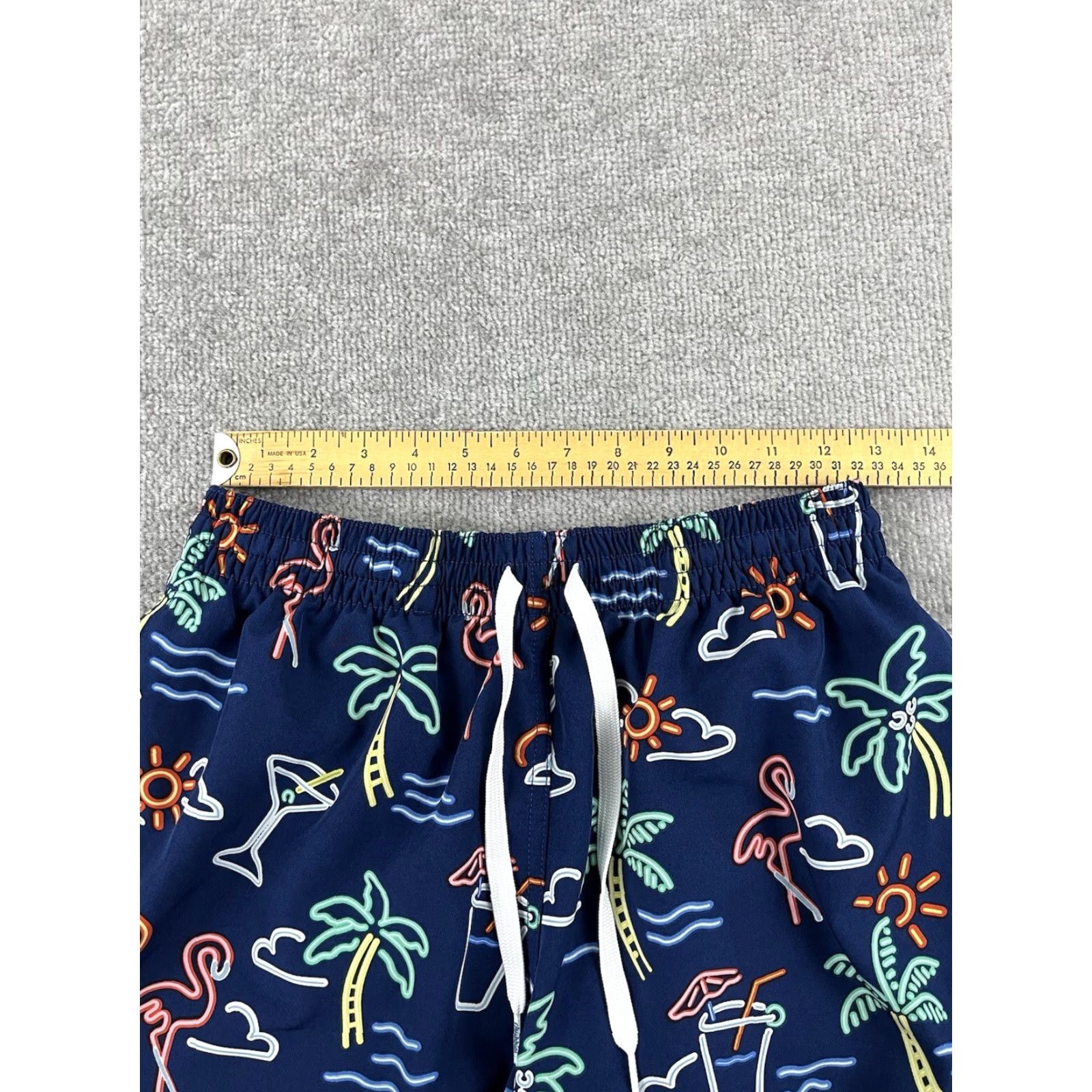 Chubbies CHUBBIES Swim Trunks Mens Medium Blue Neon Lights Lined 5.5" Short Size US 31 - 5 Thumbnail