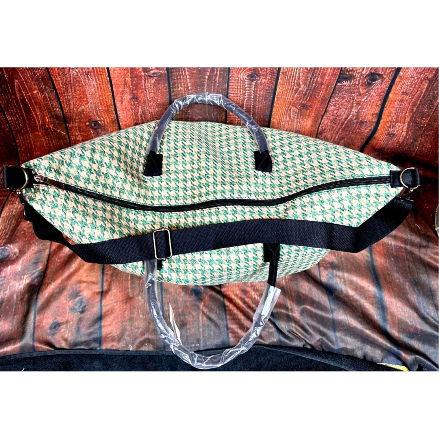 Other LuLu Dharma Houndstooth Weekender Travel Bag Green/Beige OS Size ONE SIZE - 4 Thumbnail