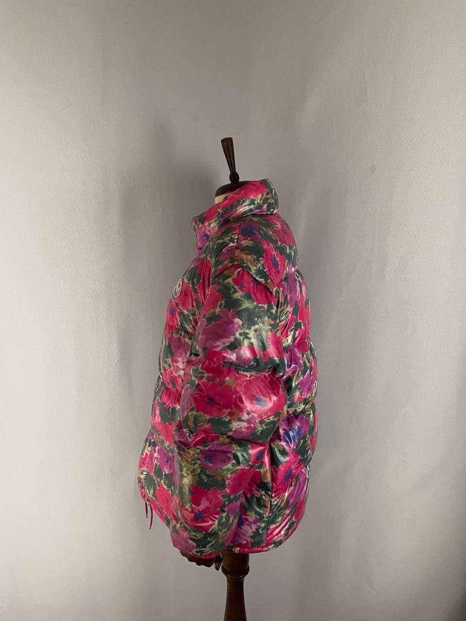 Moncler Moncler Down Jacket Flowers Pink Grenoble Vintage 1990s Size US M / EU 48-50 / 2 - 4 Thumbnail