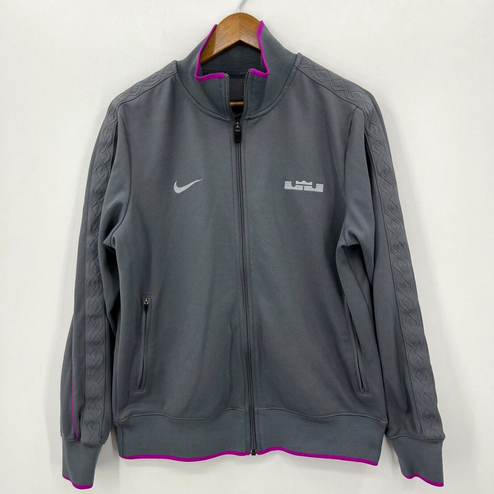 Nike l23 outlet