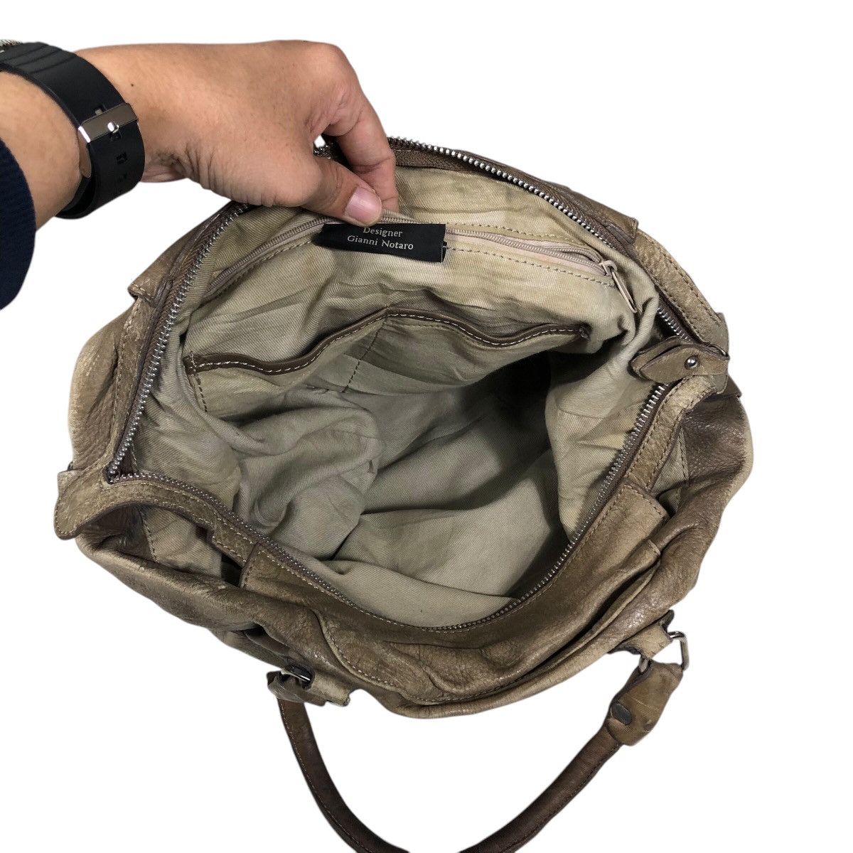 Vintage 📌Vintage Genuine Leather Bag Carol J Designer Gianni Notaro Size ONE SIZE - 11 Thumbnail