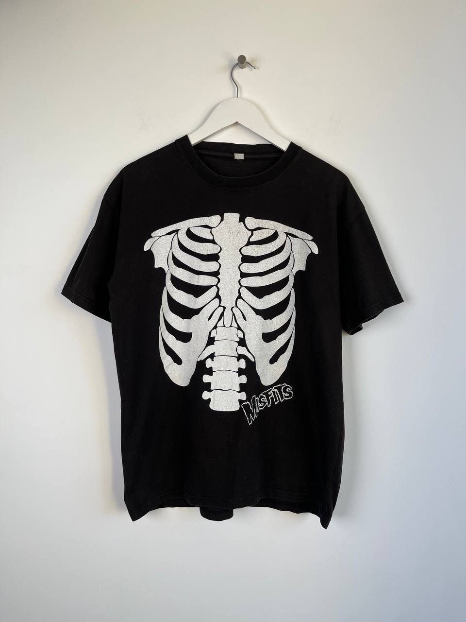 Misfits Vintage Misfits 90s Skeleton Sunfaded Tee Size US L / EU 52-54 / 3 - 1 Thumbnail