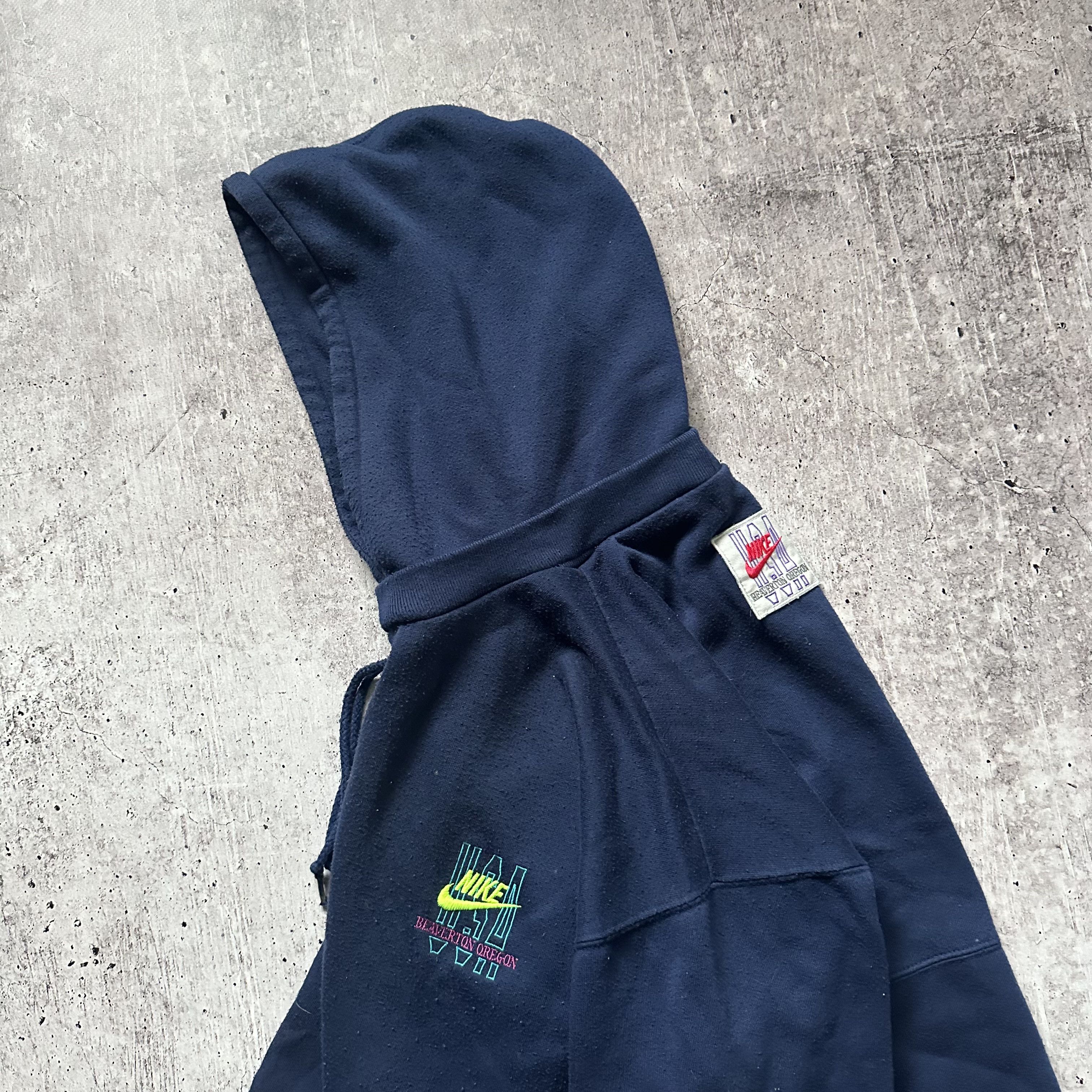 Nike × Vintage Nike 80s VIntage Boxy Baggy Hoodie / Sweatshirt Style Size US S / EU 44-46 / 1 - 4 Thumbnail