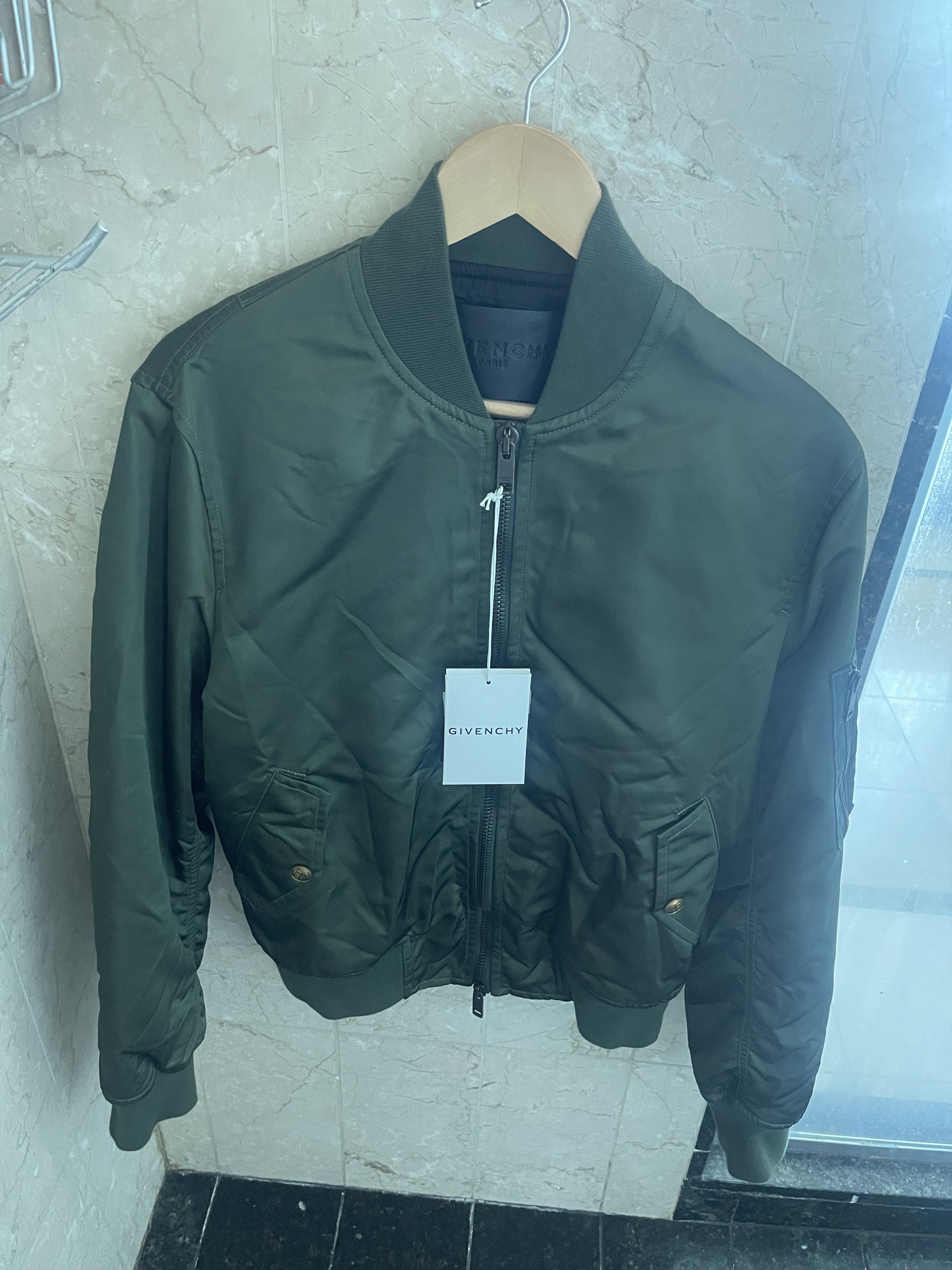 Givenchy Givenchy Green MA1 Bomber New With Tags Size US M / EU 48-50 / 2 - 3 Thumbnail