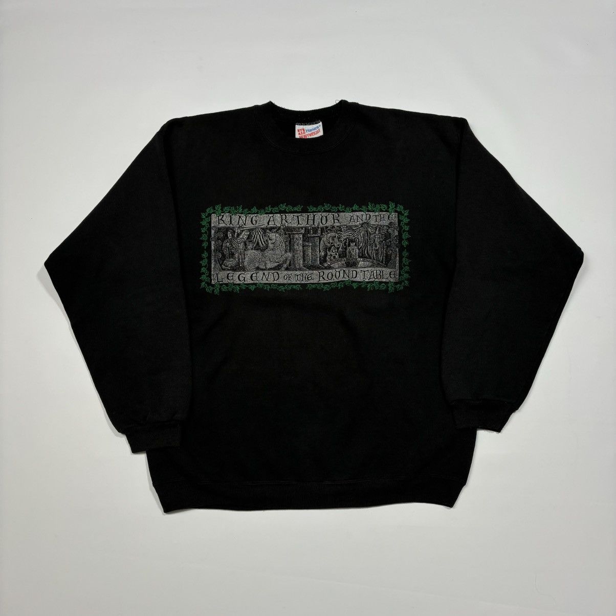 Hanes Hanes vintage sweatshirt King Arthur black large made in USA Size US L / EU 52-54 / 3 - 1 Thumbnail