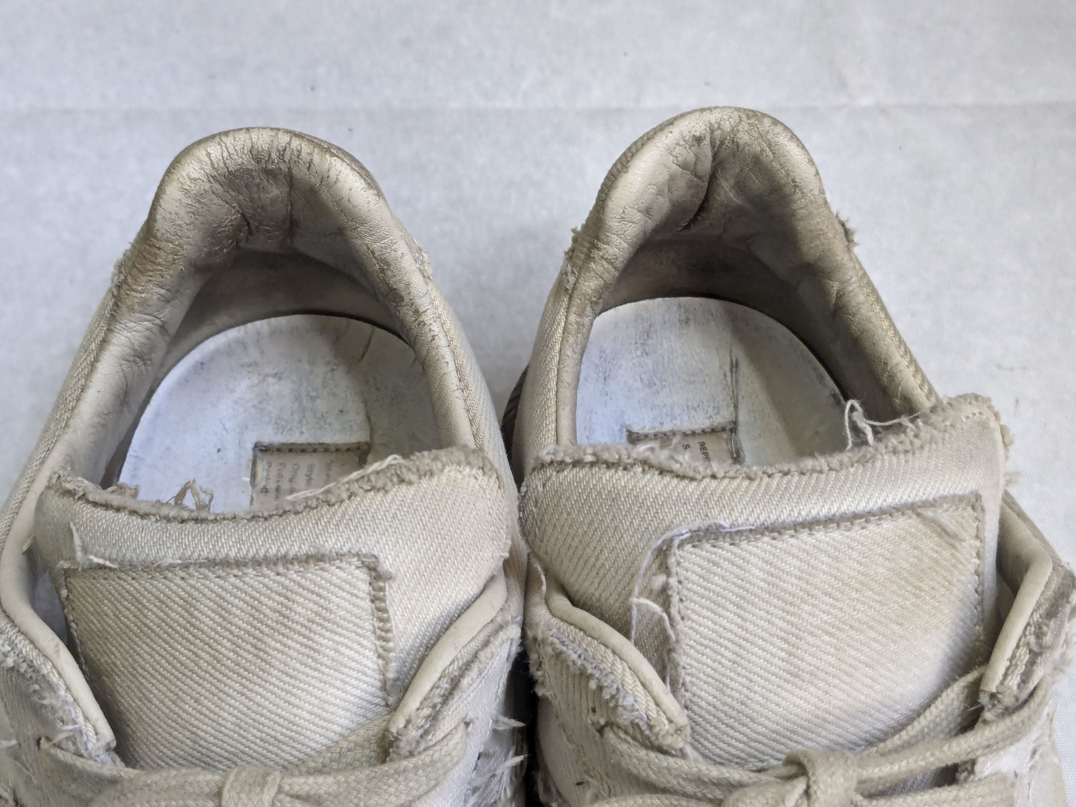 Maison Margiela Maison Margiela Gat Black Paint Splatter White Canvas 43 10 Size US 10 / EU 43 - 7 Thumbnail