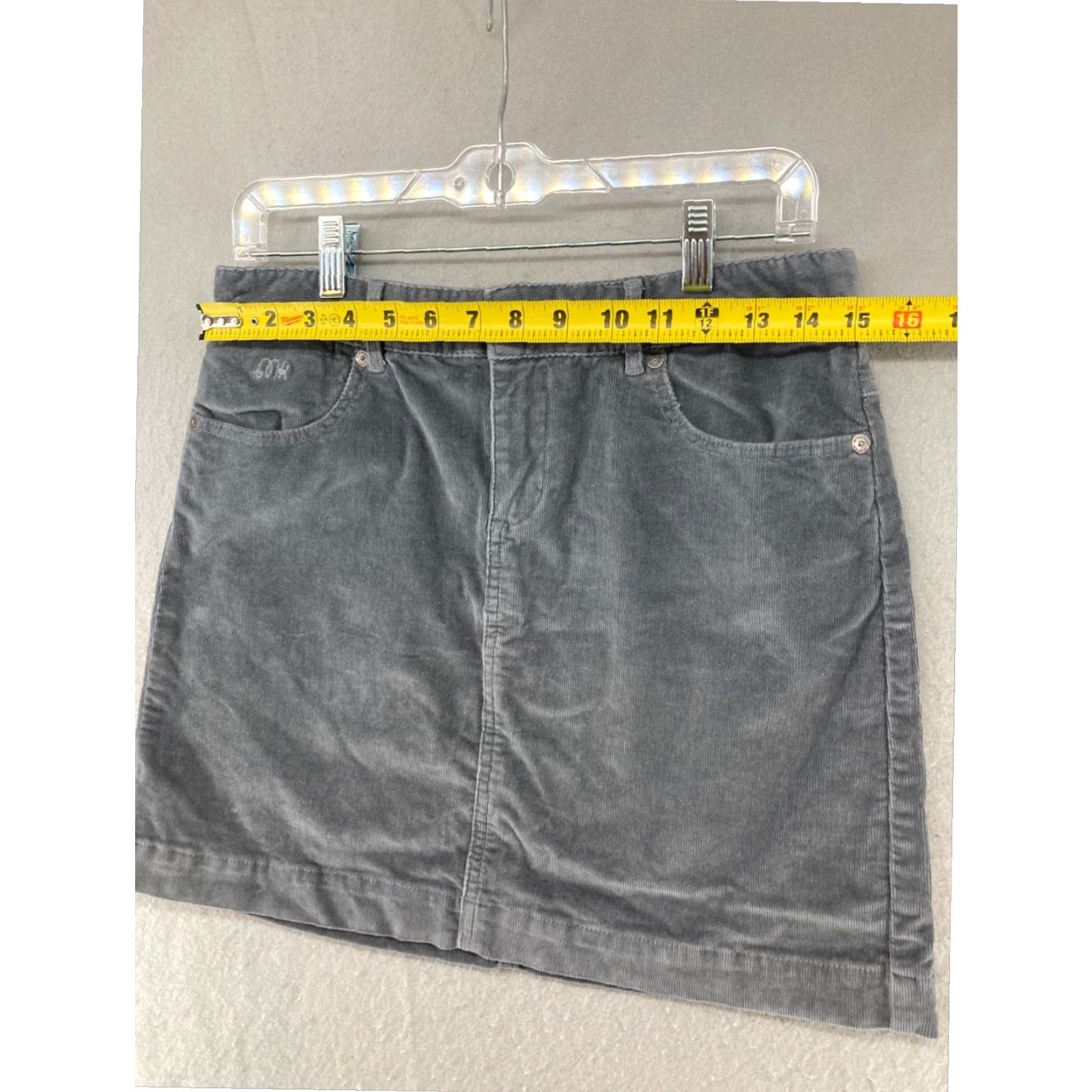 Mountain Khakis Mountain Khaki Womens Gray Corduroy Skirt 4/16 Outdoor Size 27" / US 4 / IT 40 - 2 Thumbnail