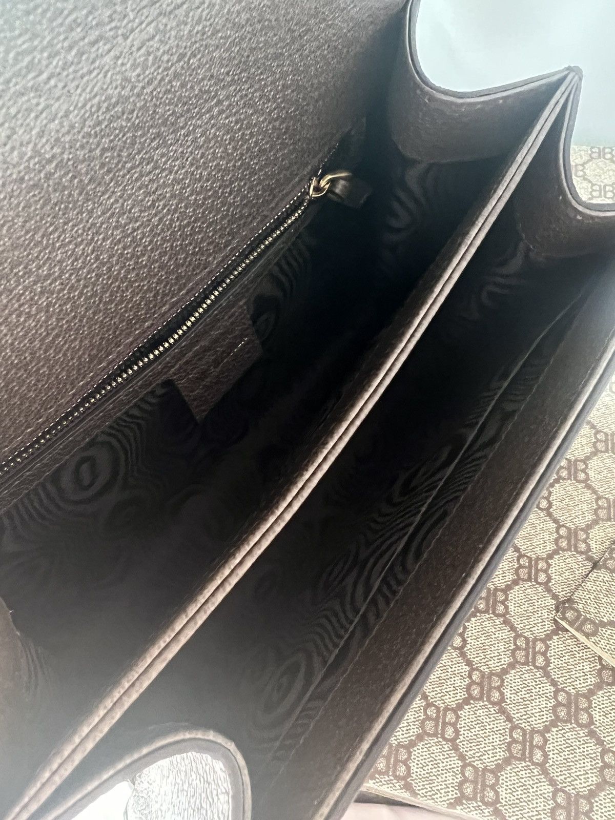 Balenciaga × Gucci 🔥 Balenciaga Hacker Project x Gucci Monogram top handle bag Size ONE SIZE - 9 Thumbnail