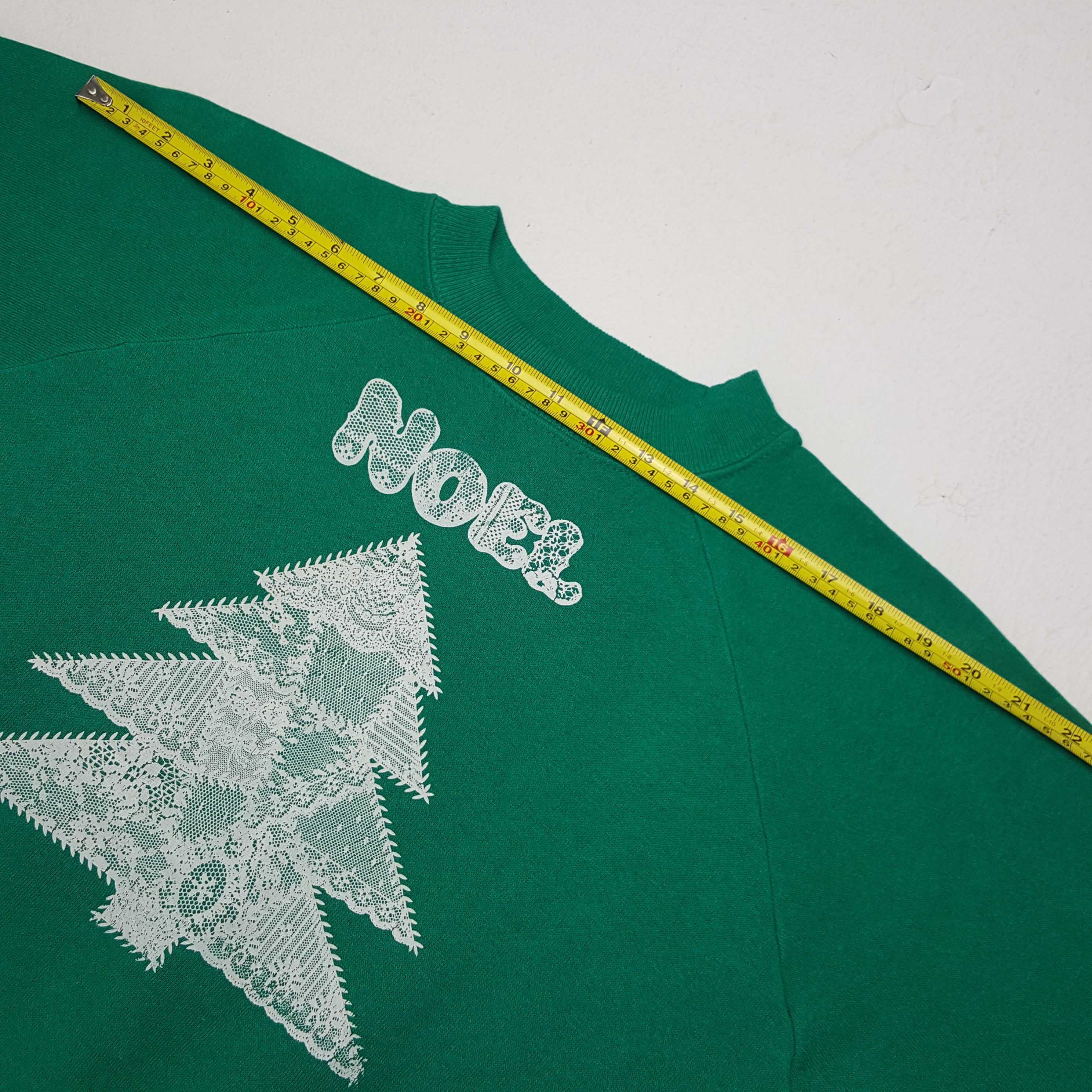 Vintage Vintage 90's Noel Christmas Tree Streetwear Sweatshirt Size US L / EU 52-54 / 3 - 5 Thumbnail