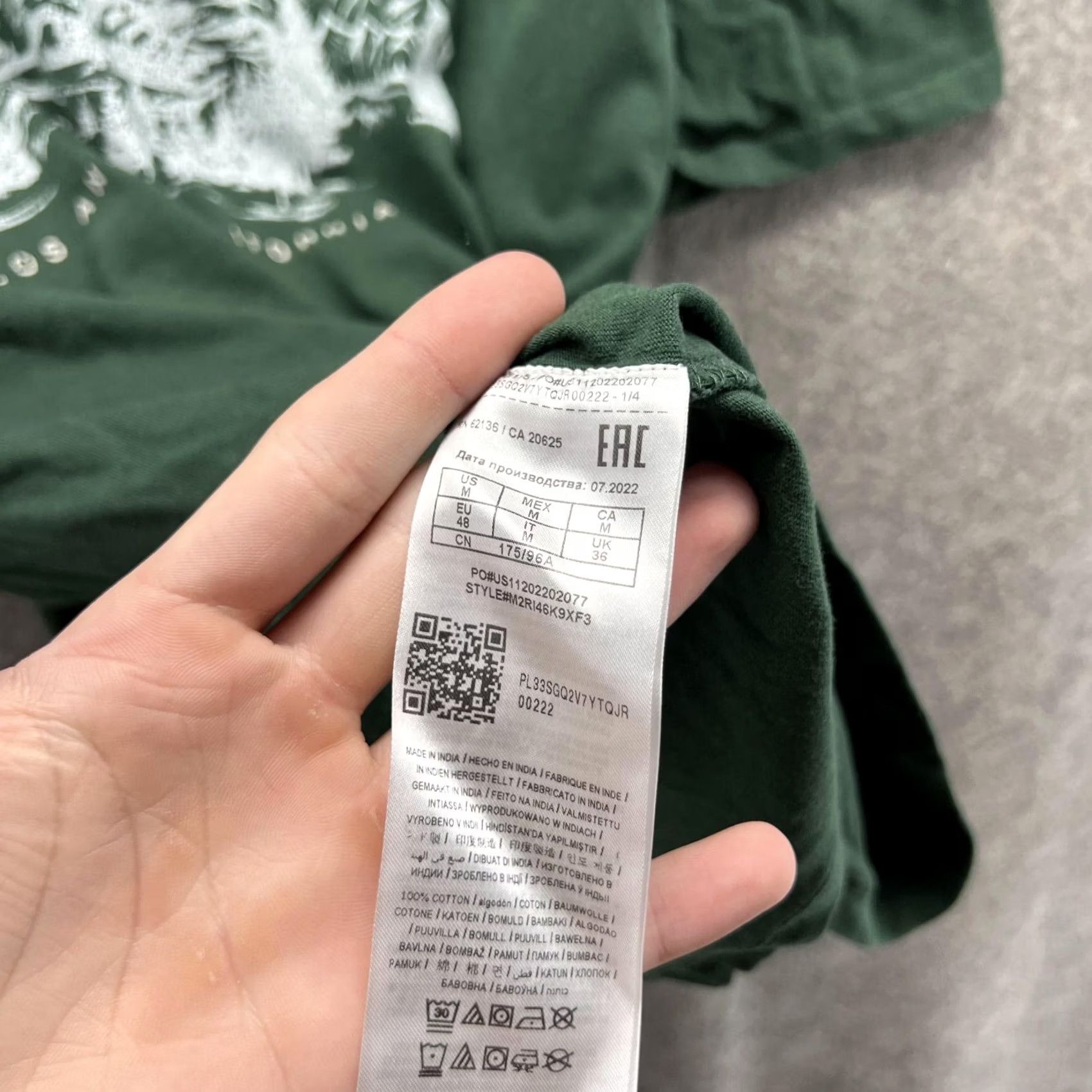 Guess VINTAGE GUESS Shirt Men M Green Crewneck Cotton Solid Logo 90s 00s All Seasons Mens Size US M / EU 48-50 / 2 - 7 Thumbnail