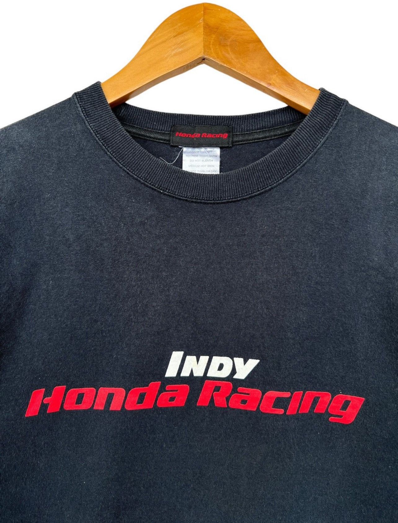 Vintage Vintage Honda Racing Tee CART INDY CAR Race In Japan Size US M / EU 48-50 / 2 - 3 Thumbnail