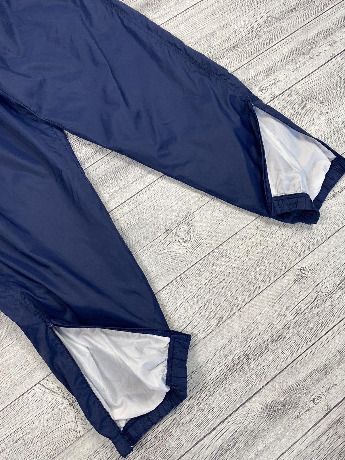 Nike Vintage 90s Nike Nylon Sweatpants Y2K Size L Size US 34 / EU 50 - 3 Thumbnail