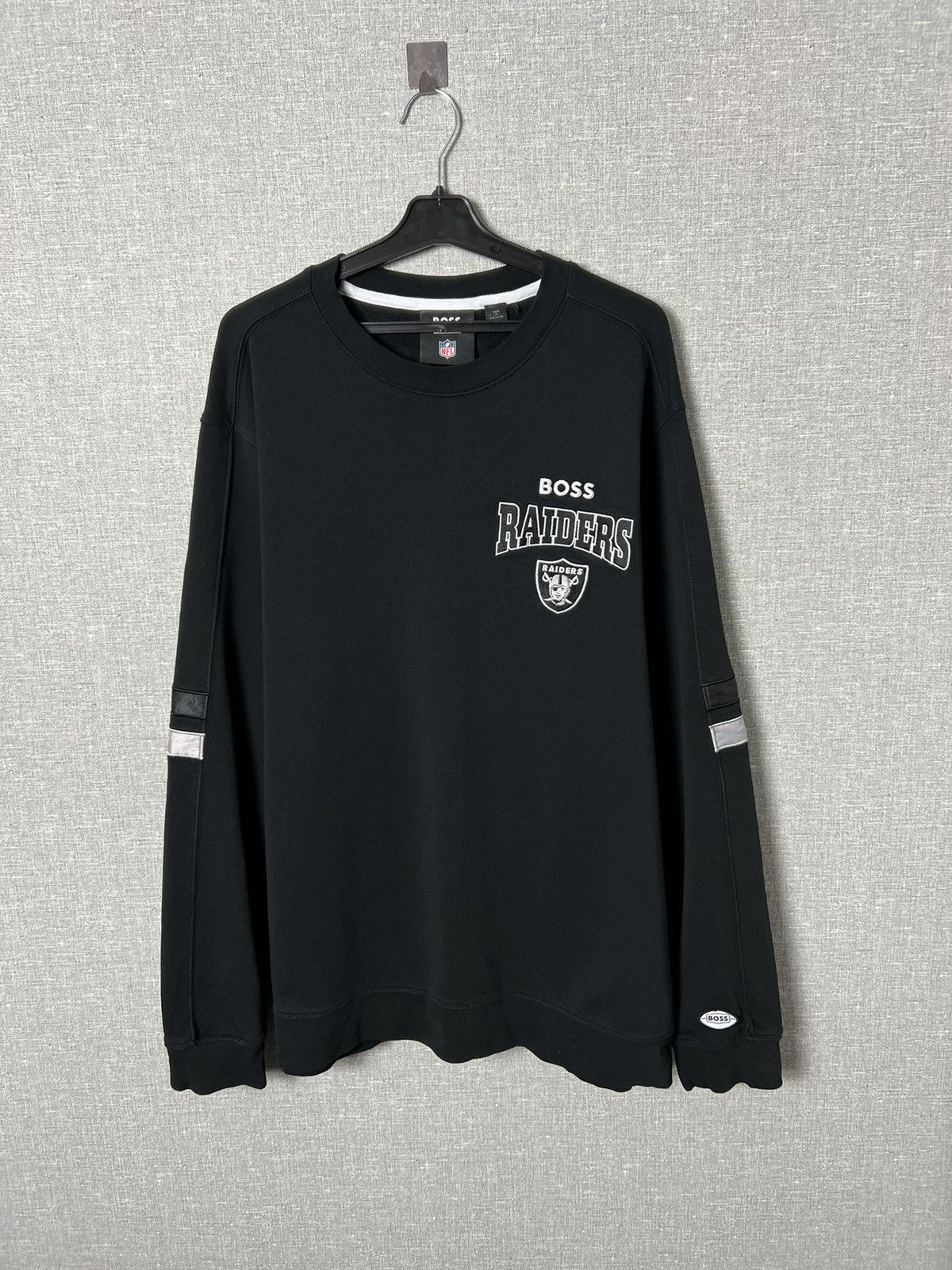 Hugo Boss BOSS x NFL Las Vegas Raiders Drive Crew Pullover Sweatshirt Size US XXL / EU 58 / 5 - 2 Thumbnail