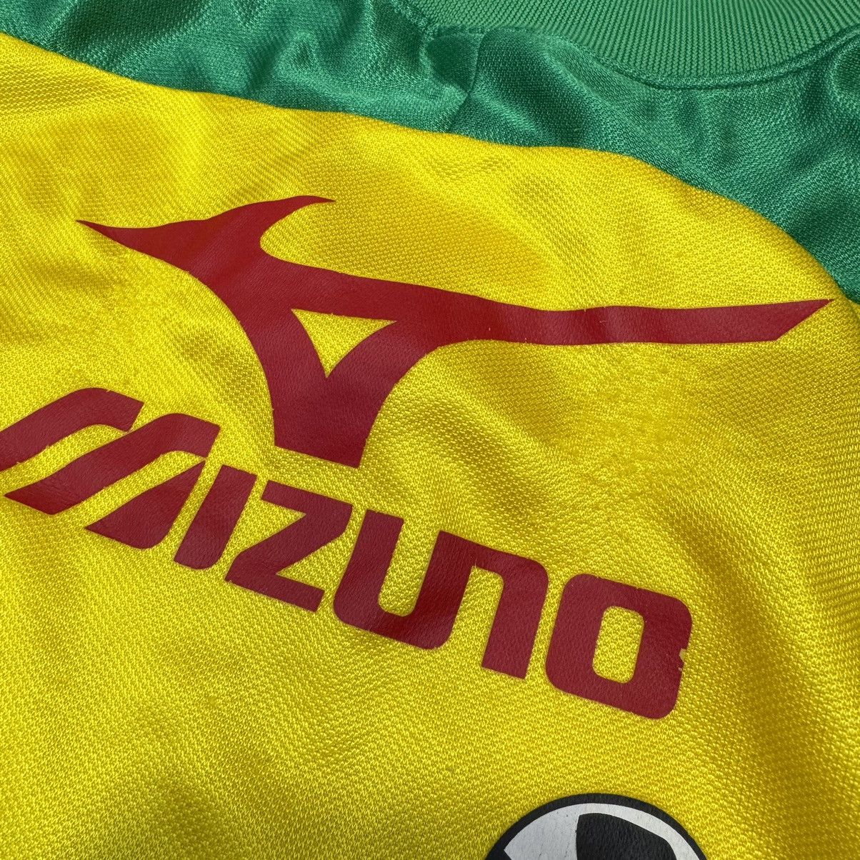 Mizuno JEF United classic longsleeves training jersey Size US XL / EU 56 / 4 - 10 Thumbnail