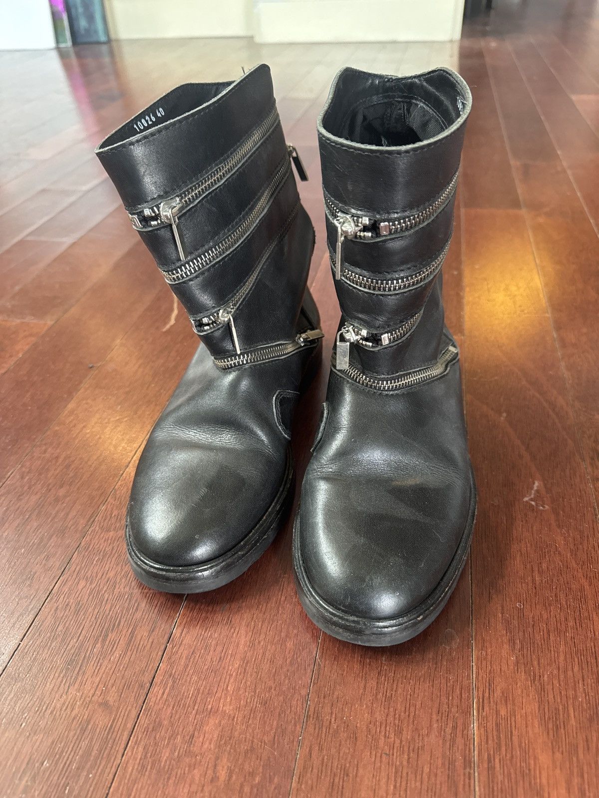 ACCORDION BOOT