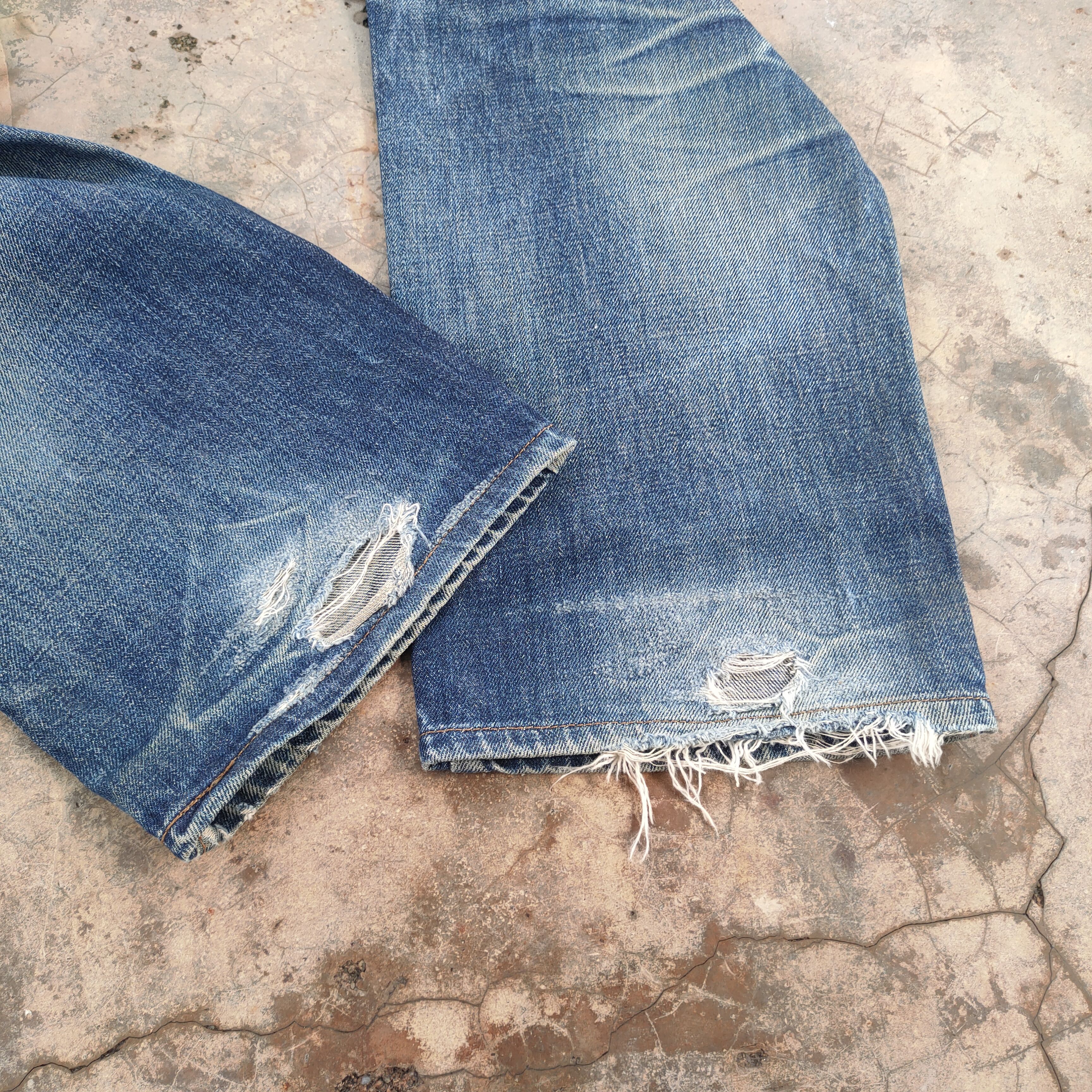 Japanese Brand vintage wrangler Faded rusty denim jeans pants Size US 38 / EU 54 - 14 Thumbnail