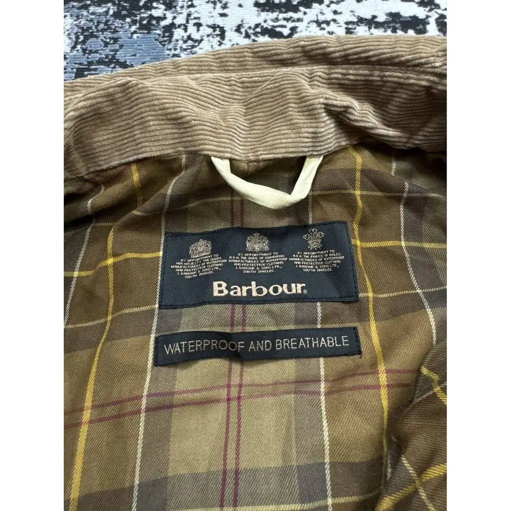 Barbour Barbour Coat With Pattern Beige Size 16 fit XL/XXL Size XL / US 12-14 / IT 48-50 - 4 Thumbnail
