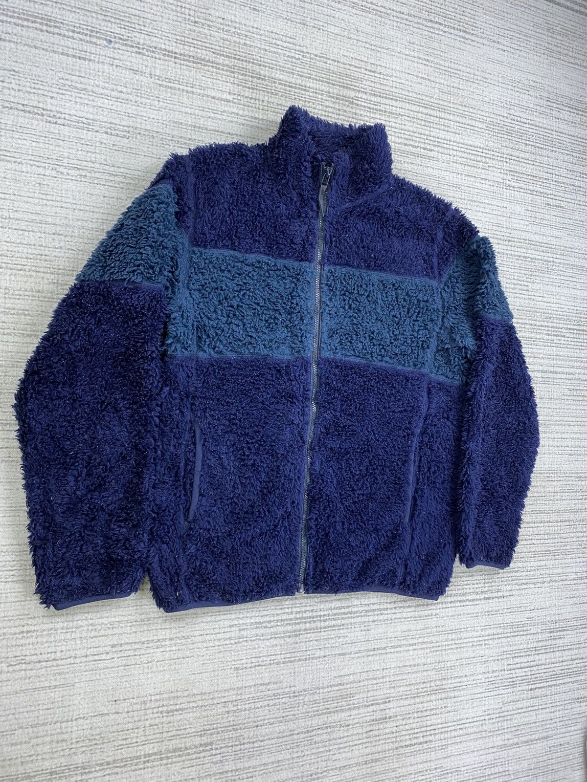 Japanese Brand × Uniqlo × Vintage Vintage Uniqlo Two Tone Sherpa Zipper Jacket Size US M / EU 48-50 / 2 - 3 Thumbnail