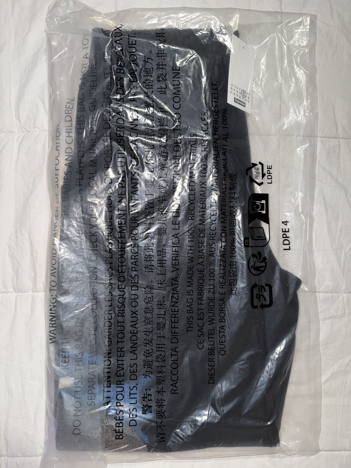 Maison Margiela × Supreme Supreme/MM6 Maison Margiela Eagle Sweatpant (size small) blk Size US 31 - 2 Thumbnail