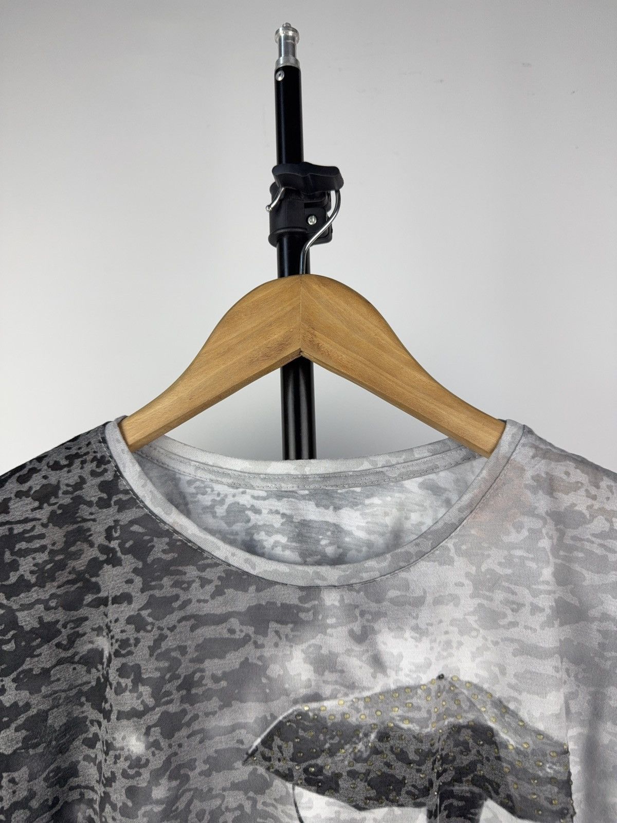 Other Art Print Streetwear Tee – Shadow Girl with Umbrella Size L / US 10 / IT 46 - 3 Thumbnail
