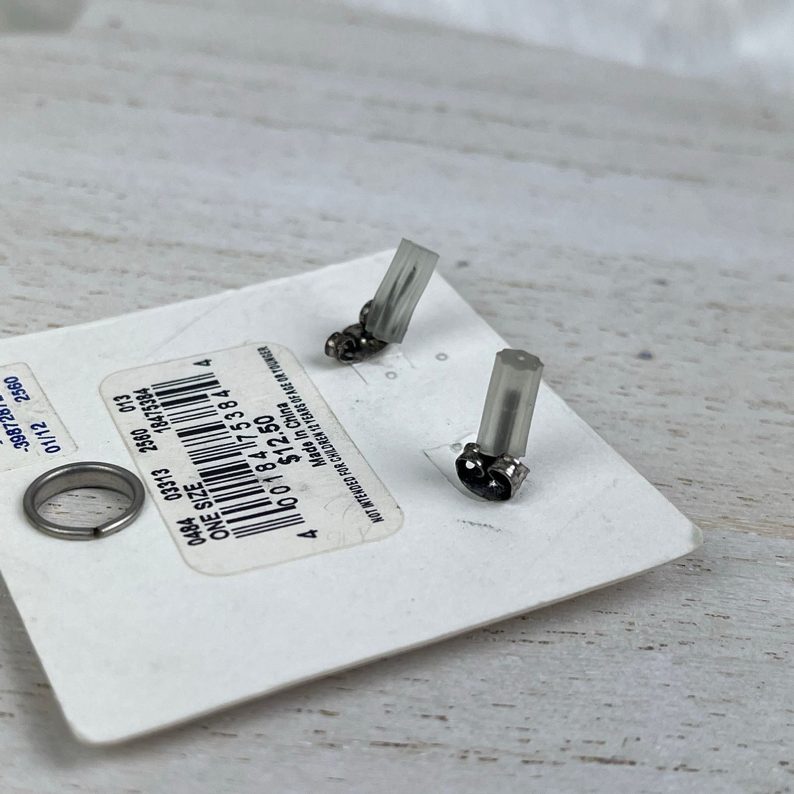 American Eagle Outfitters American Eagle Outfitters Silver Stud Earrings Rhinestones Size ONE SIZE - 5 Thumbnail