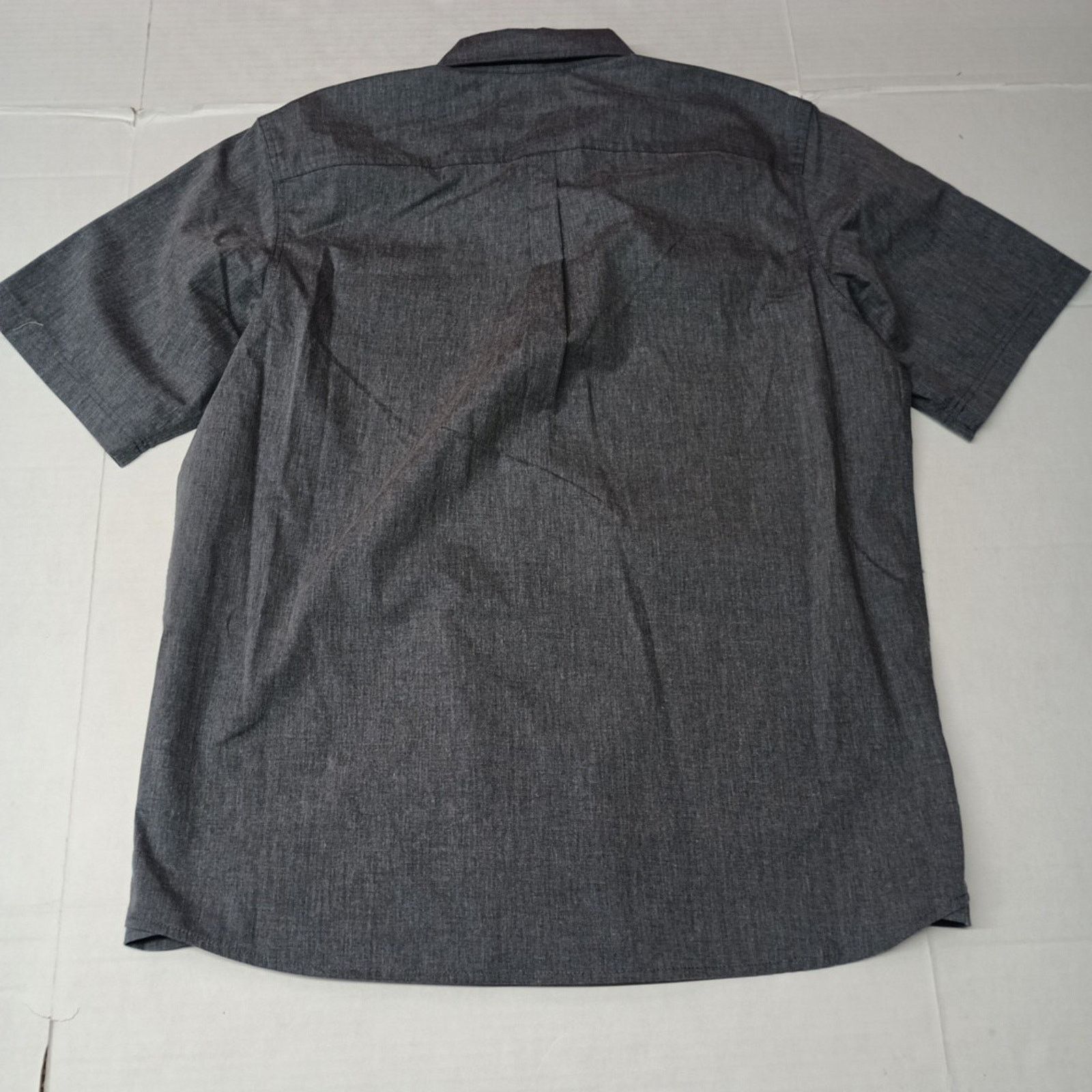 Wrangler Wrangler Men's Relaxed Fit Woven Button Up Shirt Size L Gray Size US L / EU 52-54 / 3 - 7 Thumbnail