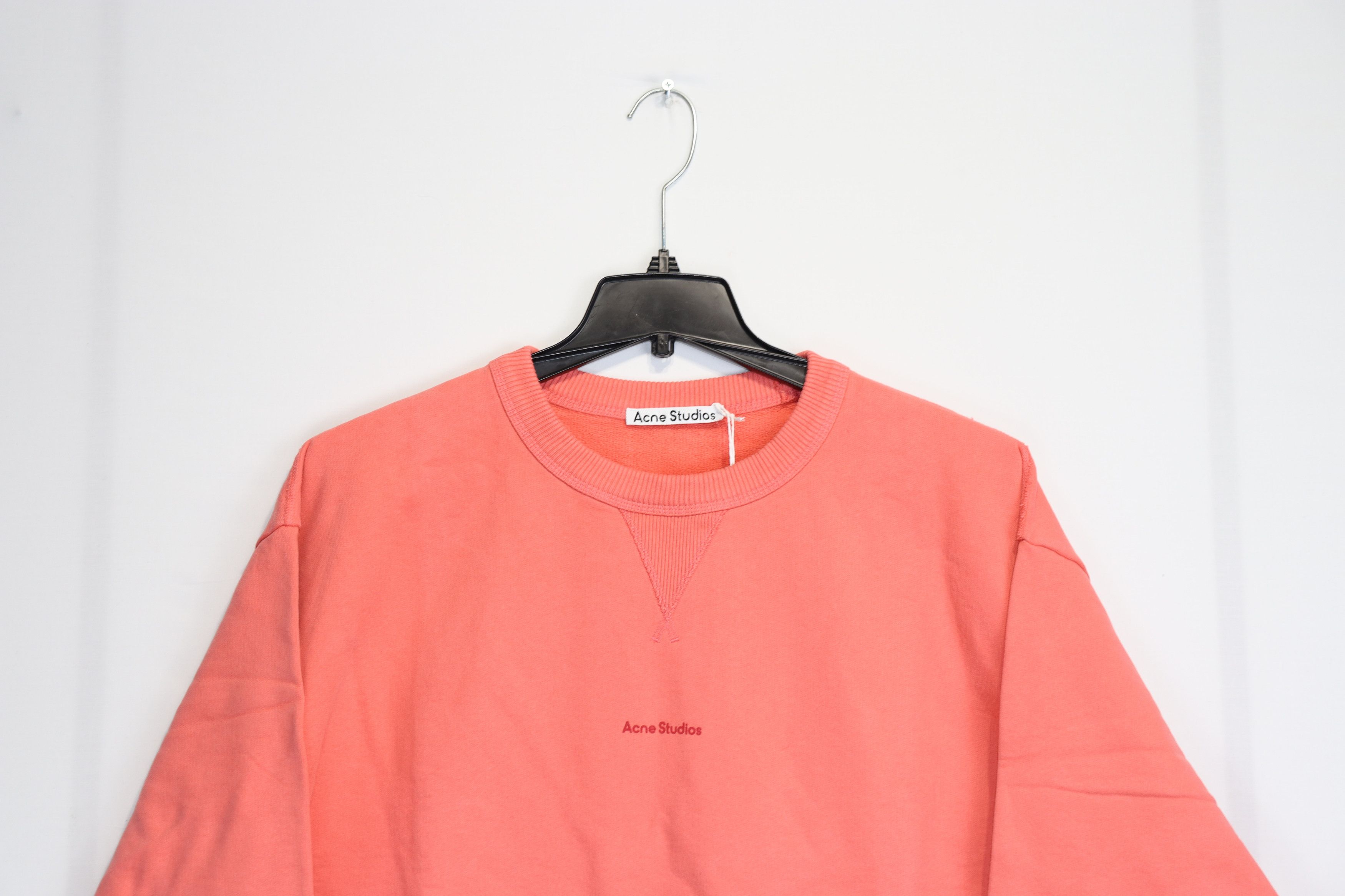 Acne Studios o1rshd1 FN-MN-SEA000260 Sweater in Salmon Pink Size US XL / EU 56 / 4 - 4 Thumbnail