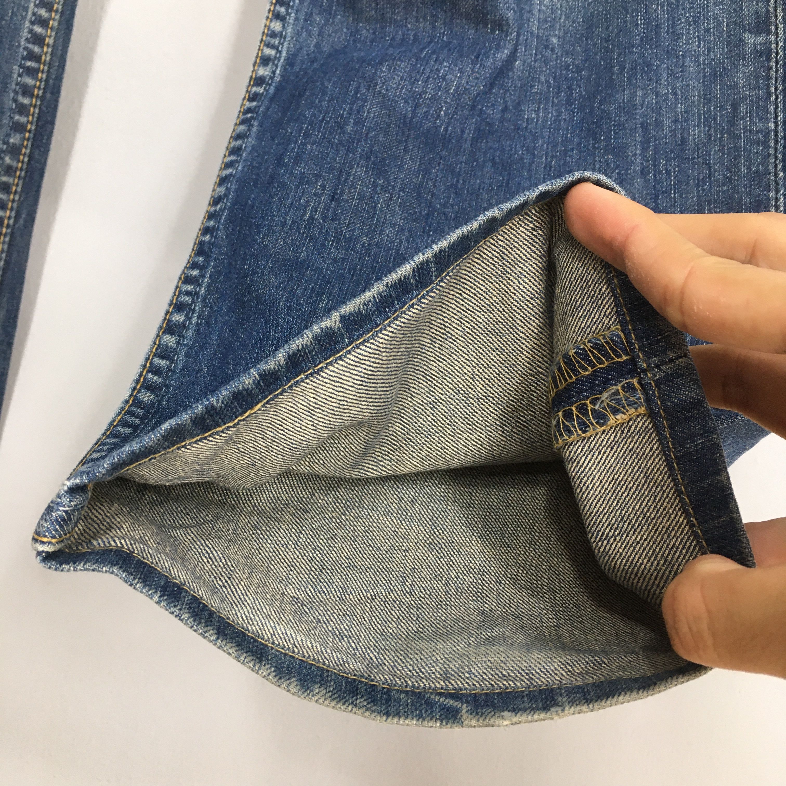 Levi's Size 30x29 Vintage Levi's 501 Indigo Blue Jeans Medium S1566 Size US 30 / EU 46 - 11 Thumbnail