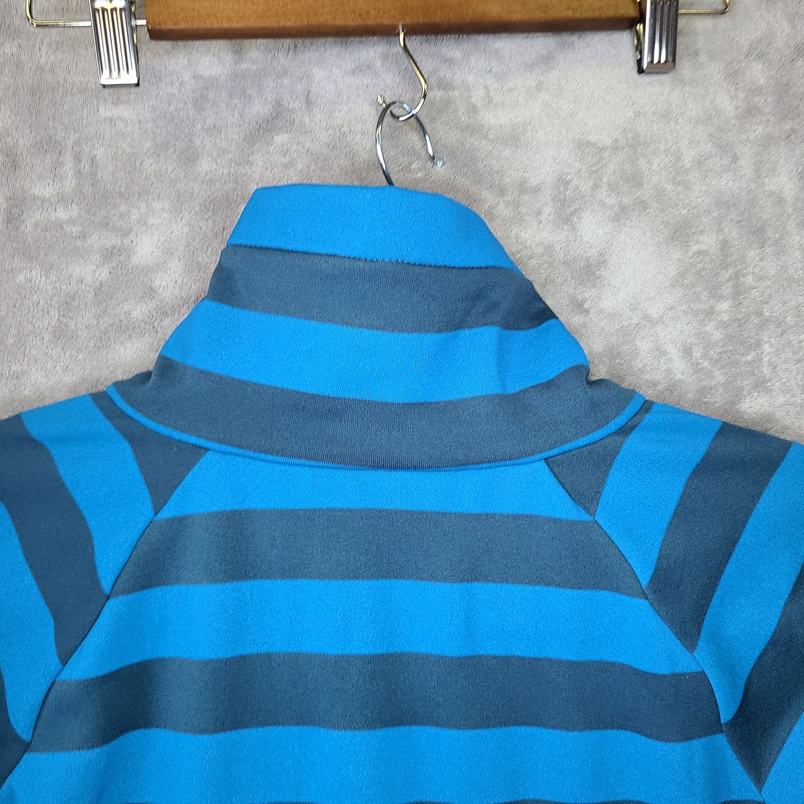 Mammut Mammut Blue & Navy Striped Turtleneck Jacket L, Women's Size L / US 10 / IT 46 - 14 Thumbnail