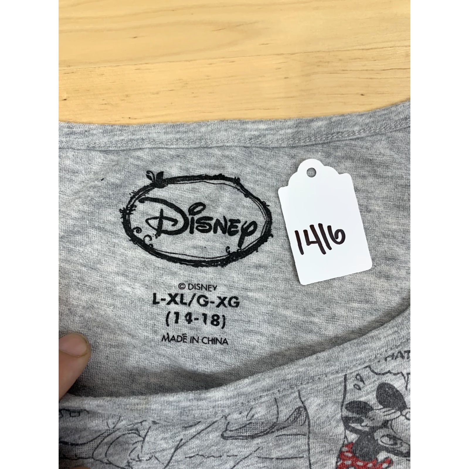 Disney Disney Store Mickey Mouse Womens Comic T Shirt Size L All Over Print Size L / US 10 / IT 46 - 4 Thumbnail
