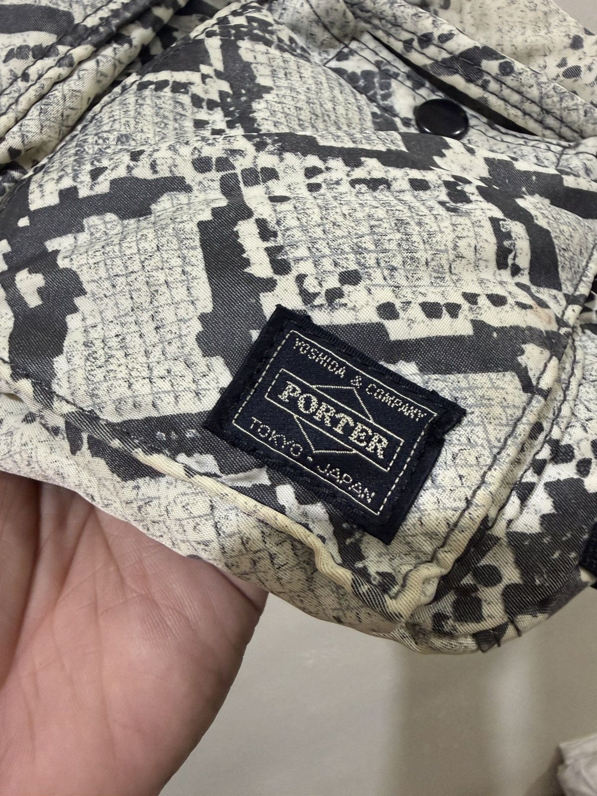 Head Porter head porter snake print sling waist bag Size ONE SIZE - 3 Thumbnail