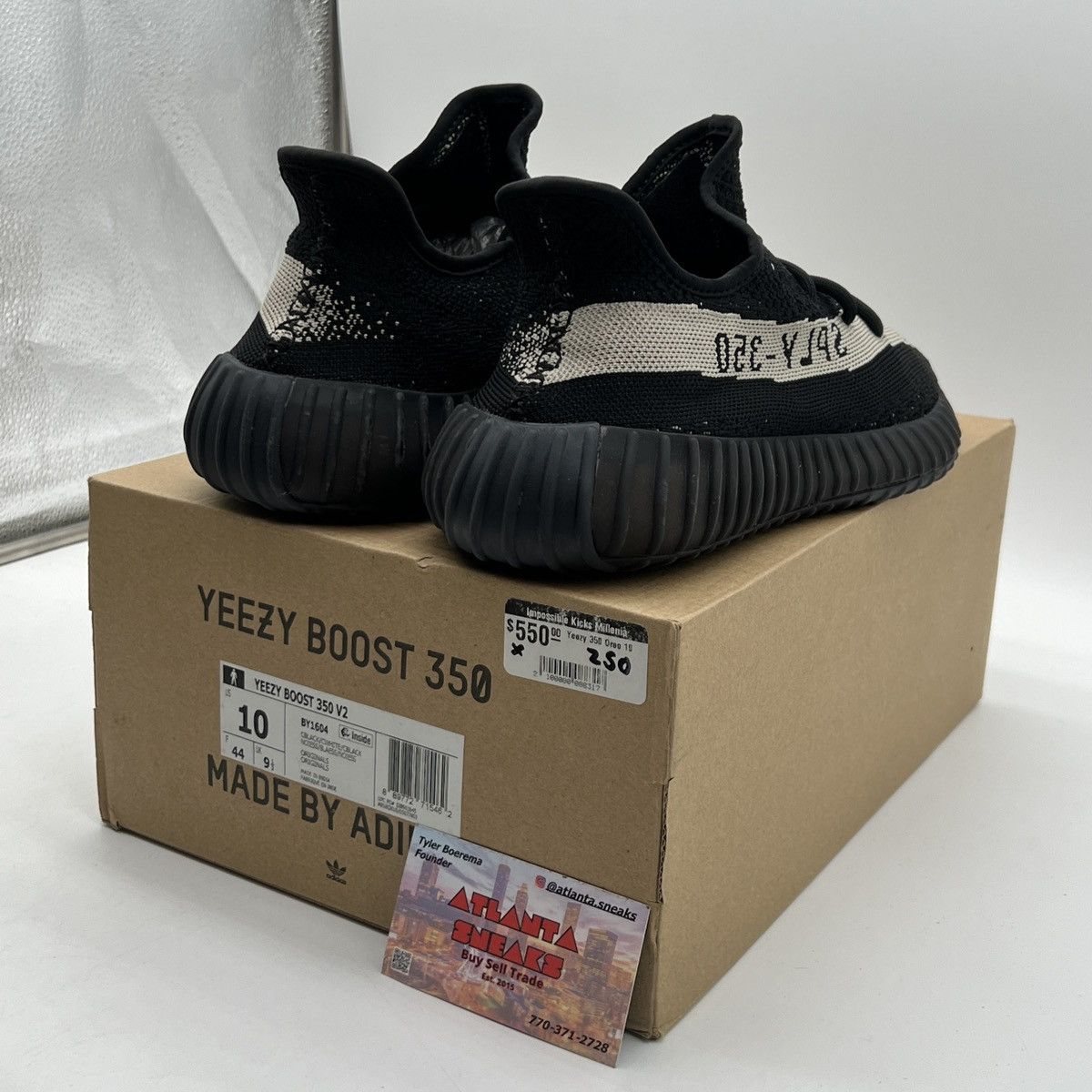 Adidas Yeezy boost 350 Oreo Size US 10 / EU 43 - 5 Thumbnail