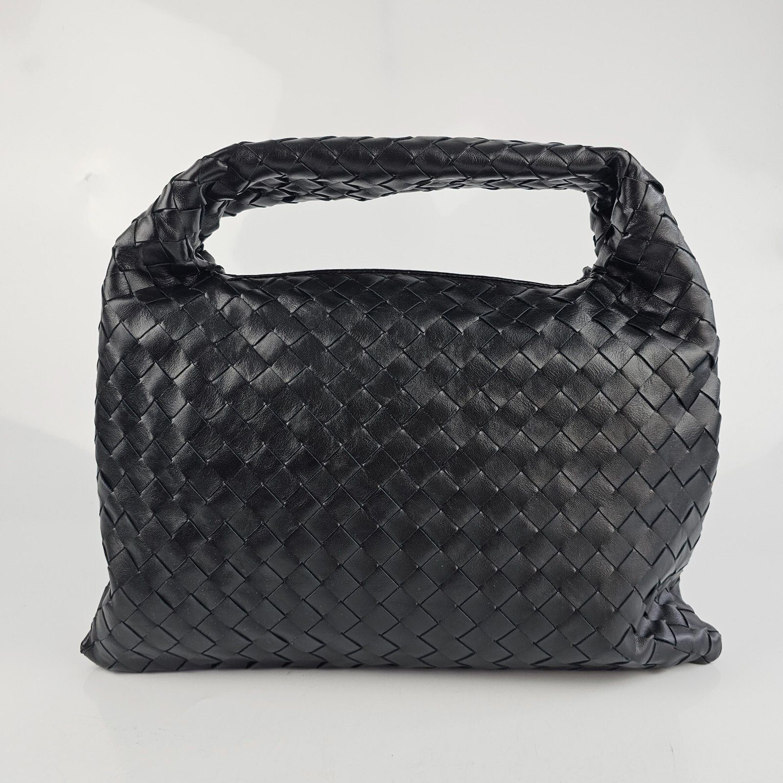 BOTTEGA VENETA Hop Small $4200 Black Leather Shoulder Bag Ne