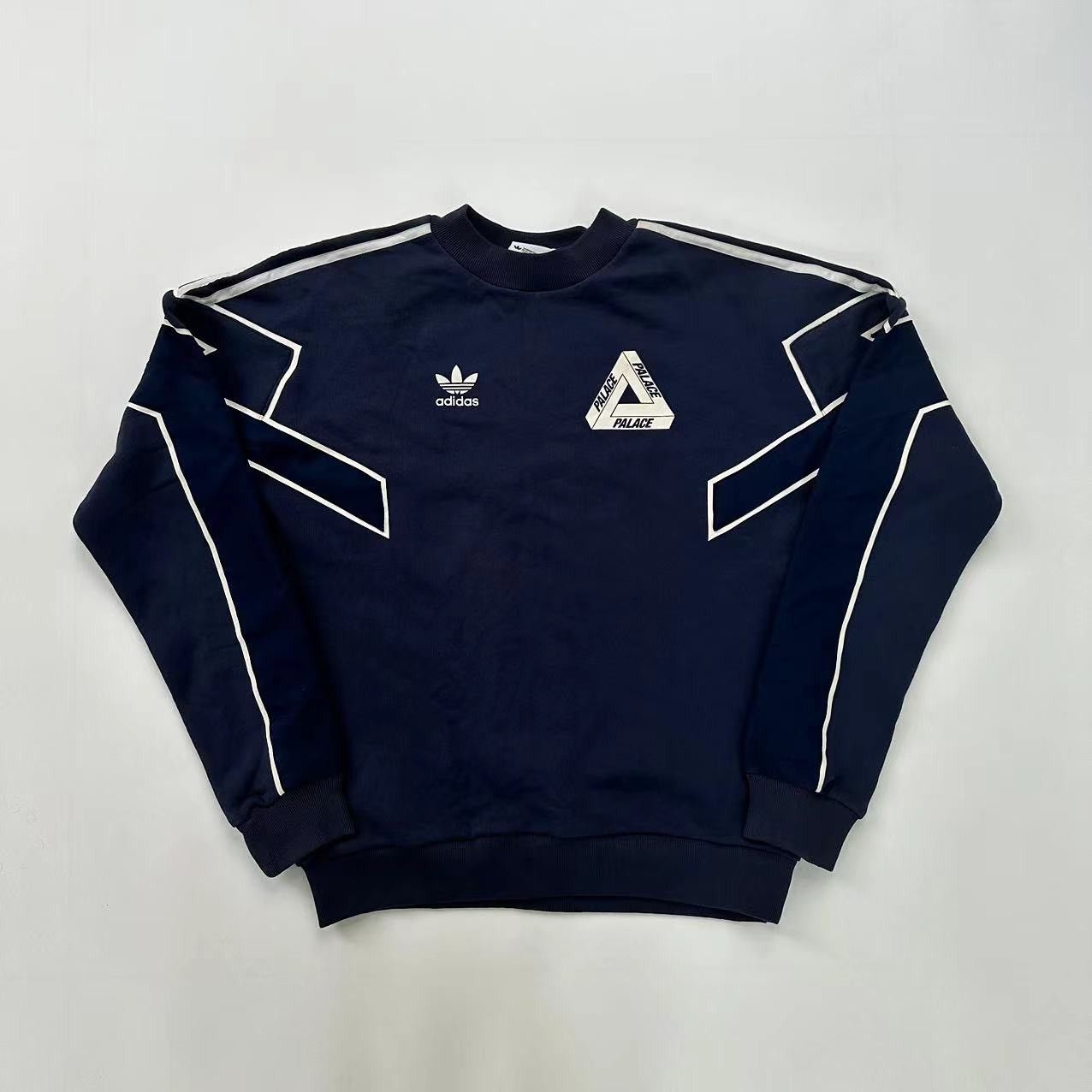 Image of Palace X Adidas 16Ss Tt Crew Indigo Sweatshirt in Navy, Men's (Size Small)