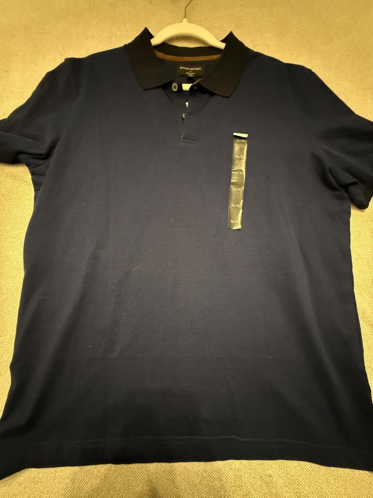 Banana Republic Banana Republic Dress Polo Shirt in Navy Blue with Black and Size US L / EU 52-54 / 3 - 1 Thumbnail