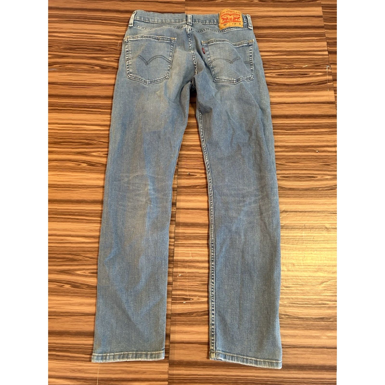 Levi's Levi's 502 Denim Jeans Tapered Leg Blue Wash Denim 30x32 Men's Regular Inseam 32 Jeans Blue Size US 30 / EU 46 - 2 Thumbnail