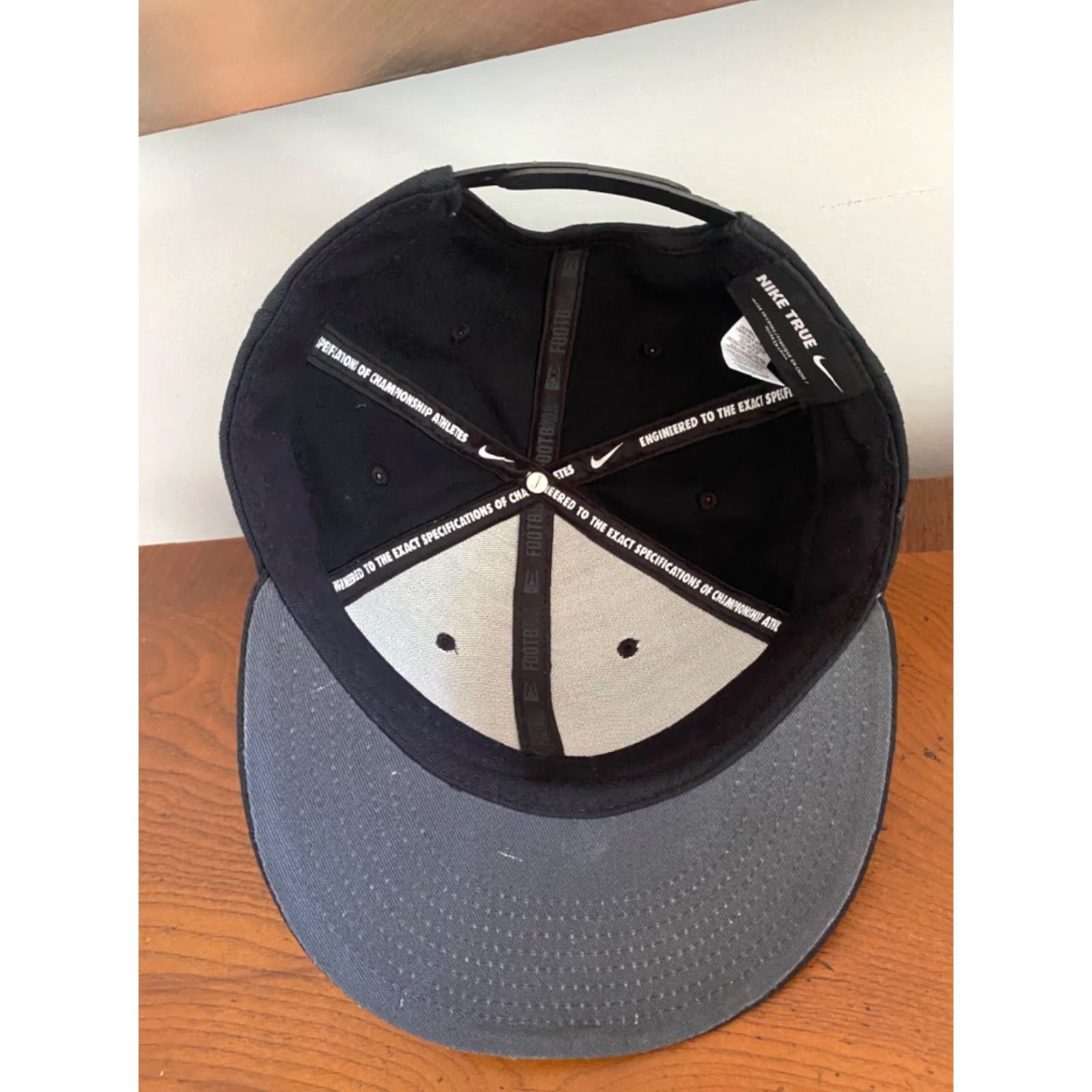 Nike Nike Unisex Ohio Built Black Snapback Cap Hat OSU Football Basketball State Flag Cap Size ONE SIZE - 4 Thumbnail