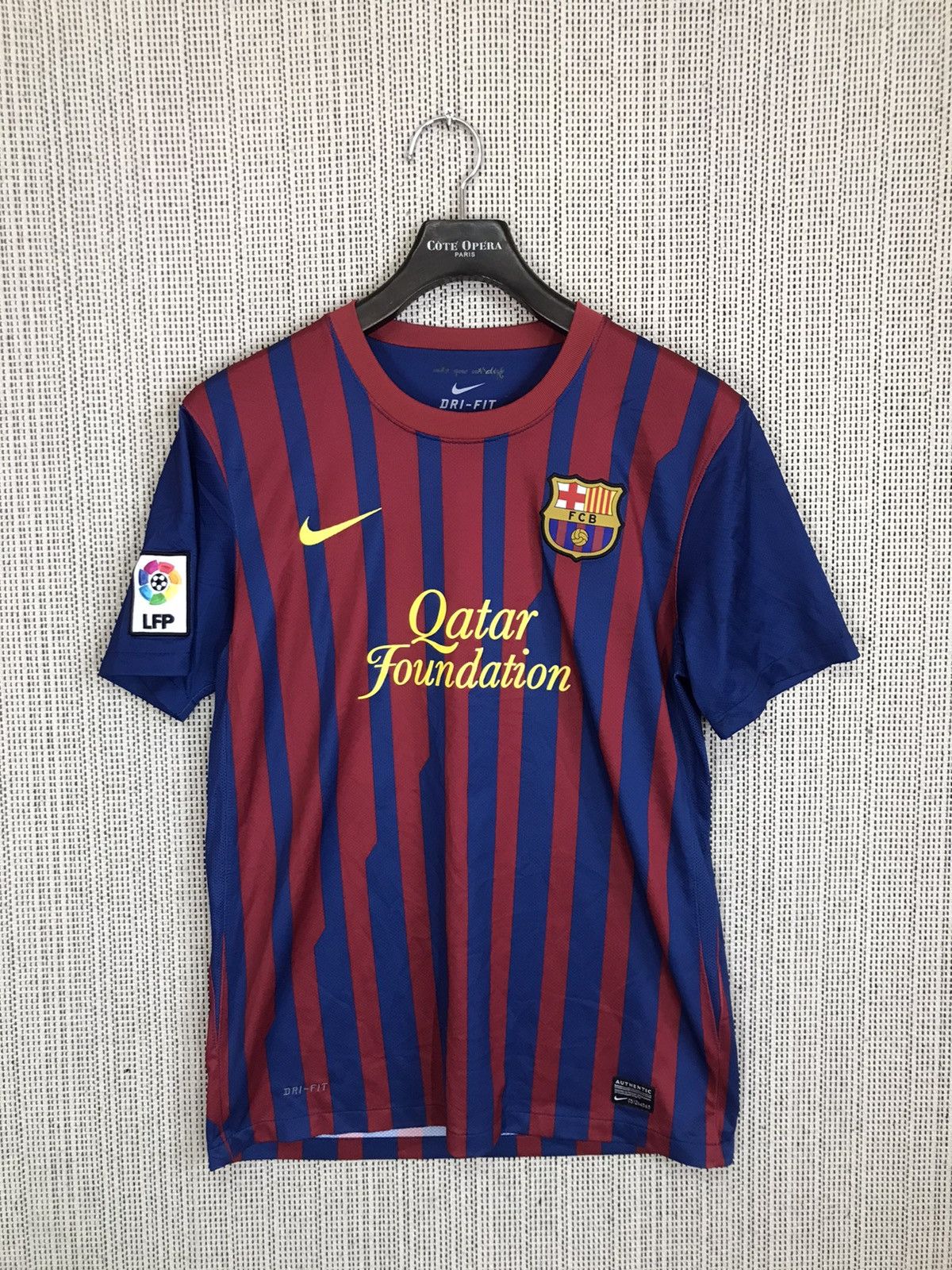 Nike ‼️BARCALONA FC JERSEY 2012-13 ‼️ Size US M / EU 48-50 / 2 - 1 Thumbnail