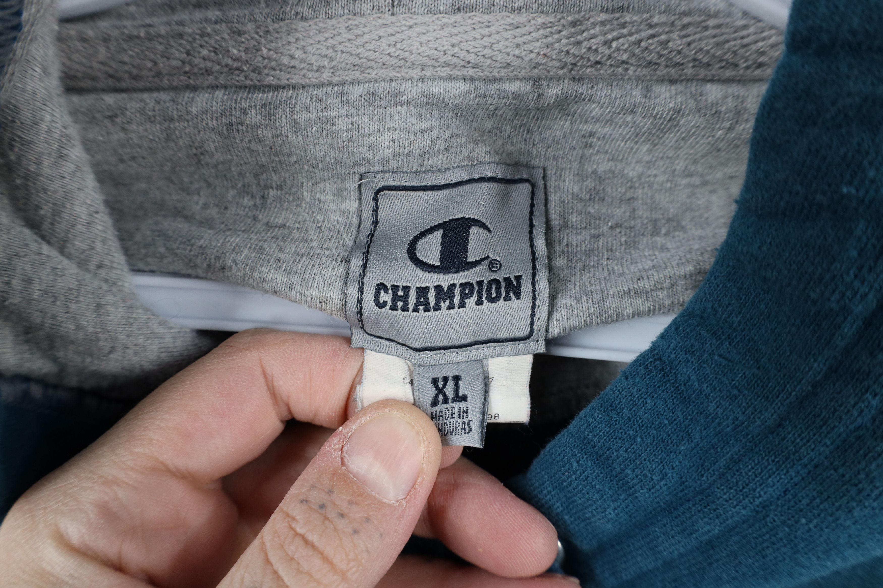 Champion × Vintage Vintage 90s Champion Classic Logo Hoodie Sweatshirt Blue Size US XL / EU 56 / 4 - 10 Thumbnail