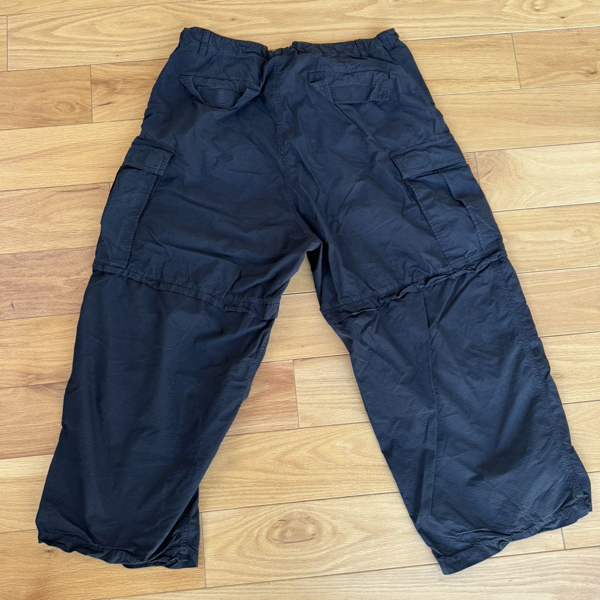 Balenciaga Balenciaga black cotton cargo pants Size US 35 - 6 Thumbnail