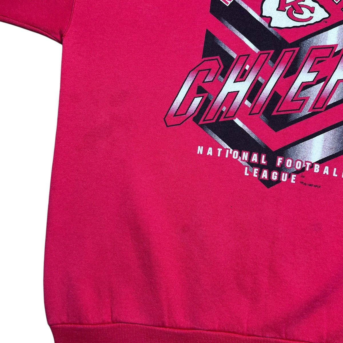 NFL 1997 NFL Kansas City Chiefs Spell Out 3D Graphic Sweatshirt Size US M / EU 48-50 / 2 - 8 Thumbnail